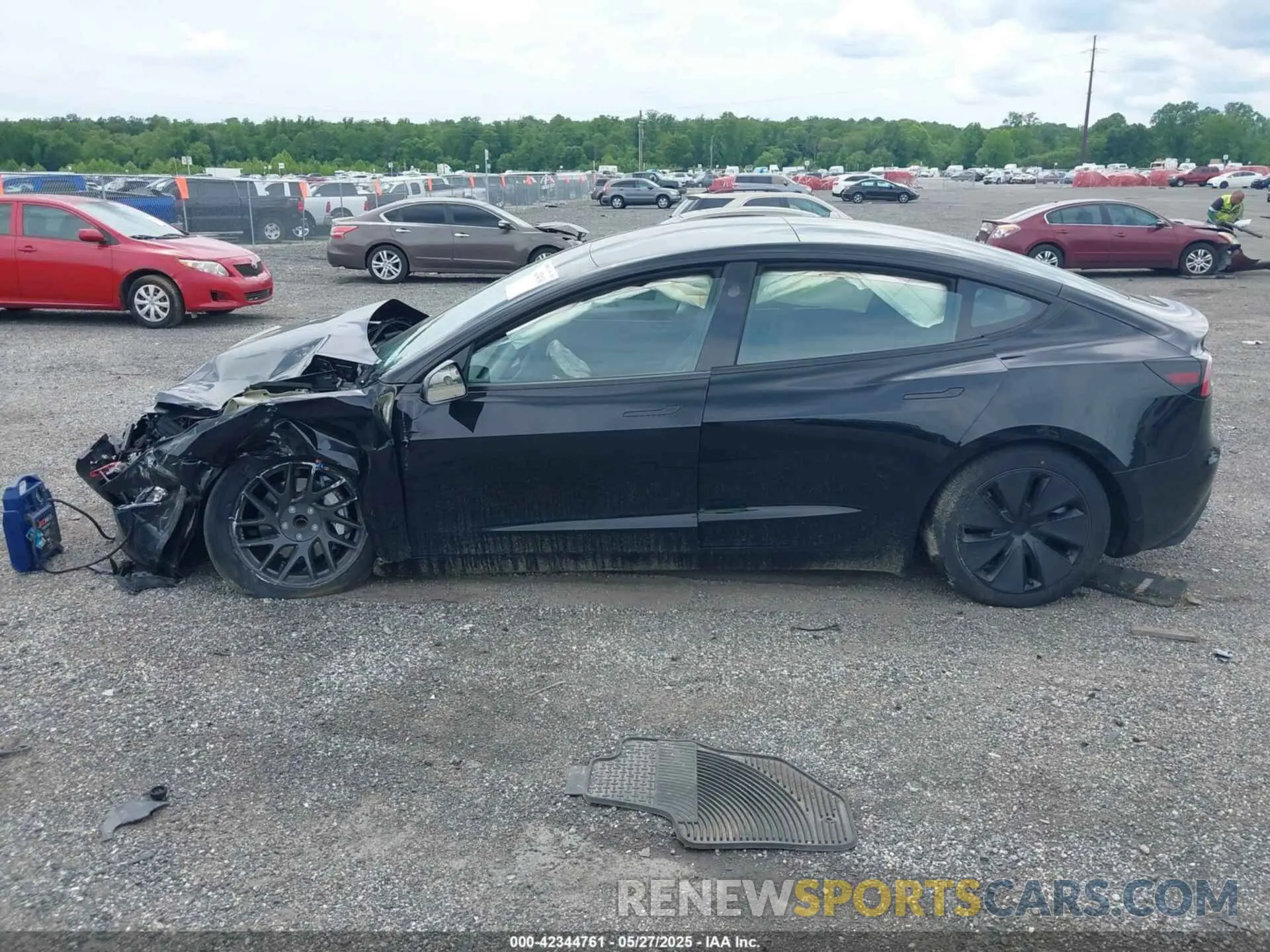13 fotografías del automóvil dañado 5YJ3E1EAXRF859469 TESLA MODEL 3 2024