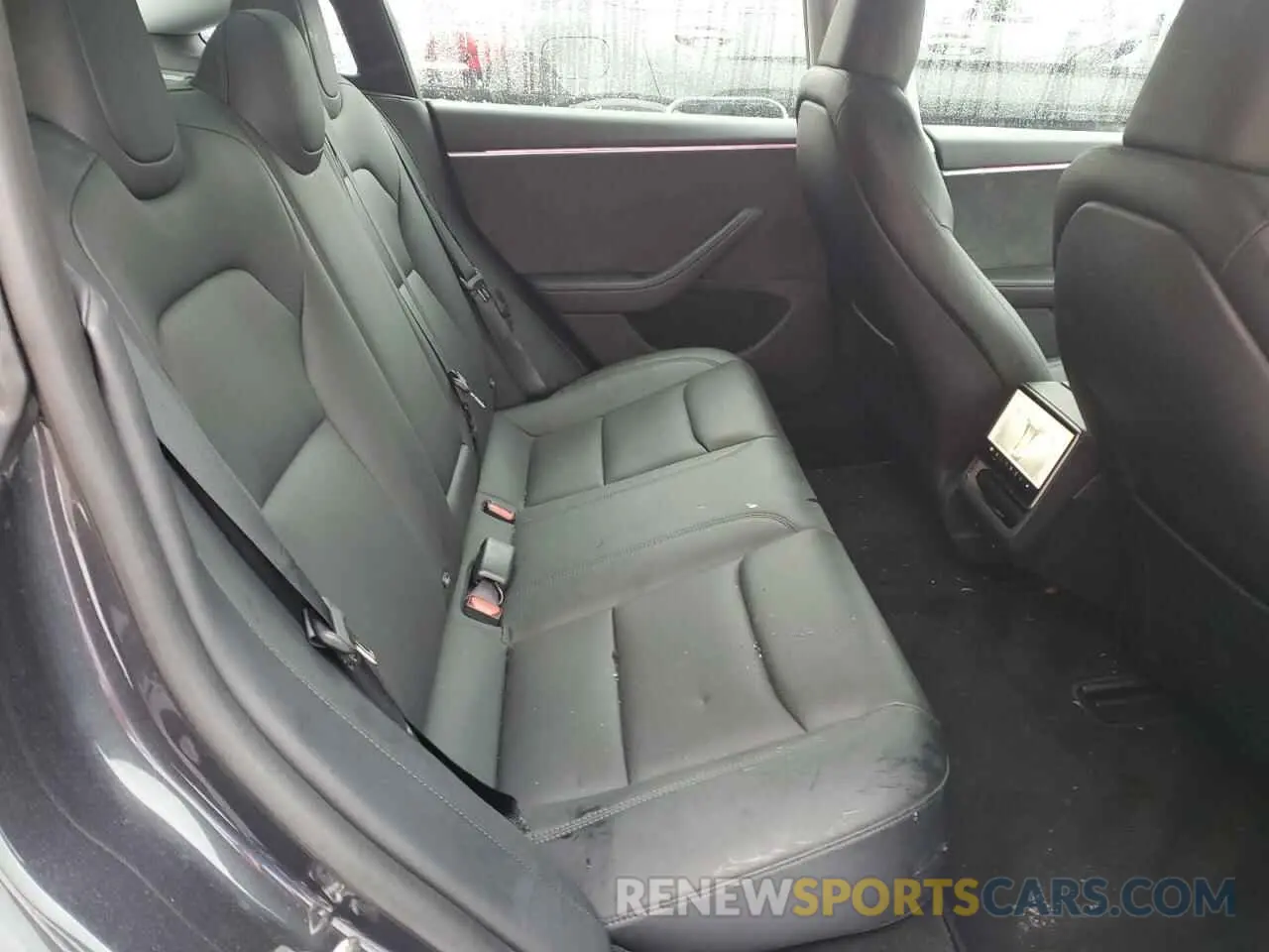 10 fotografías del automóvil dañado 5YJ3E1EB0RF744484 TESLA MODEL 3 2024