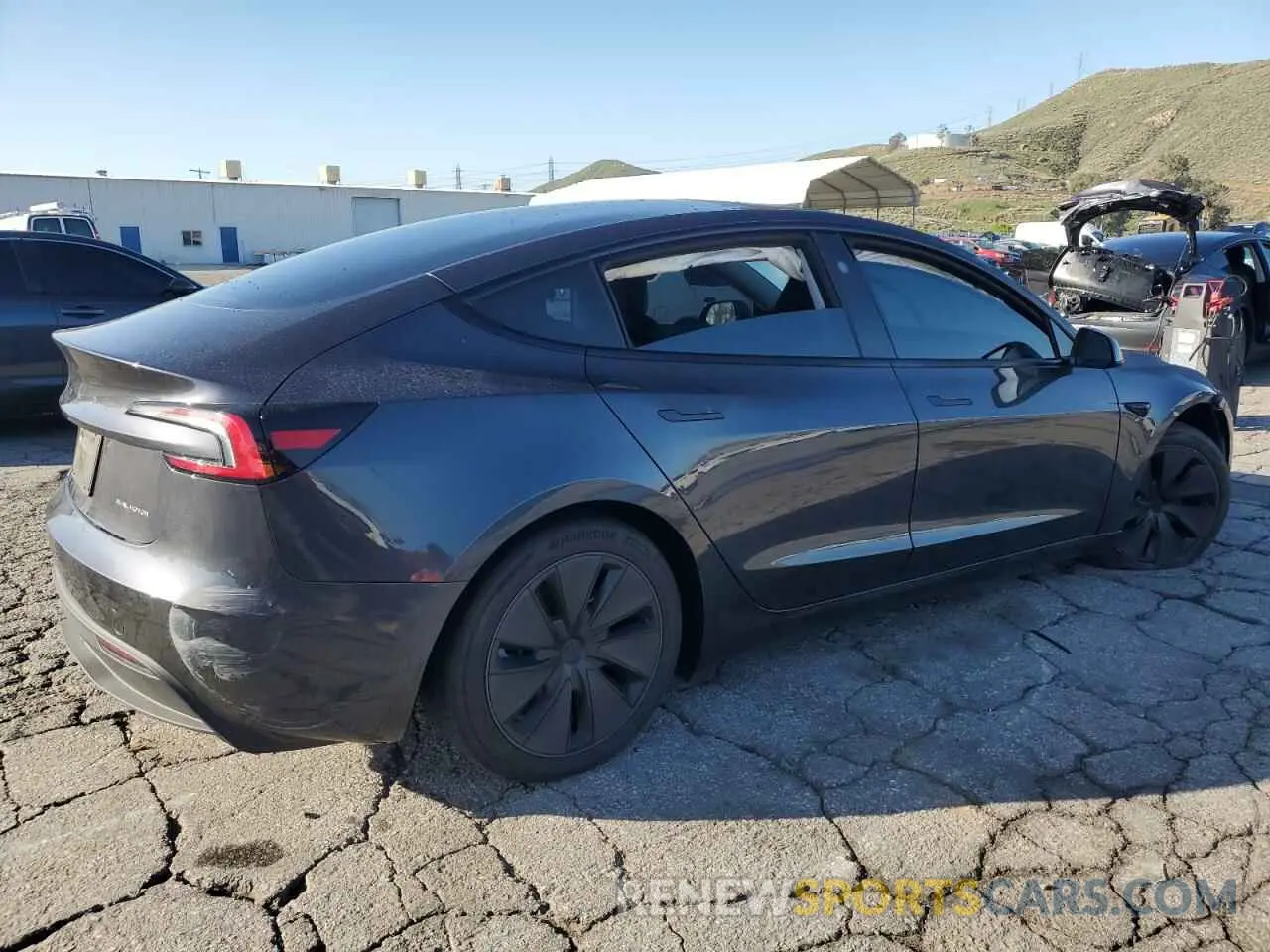 3 fotografías del automóvil dañado 5YJ3E1EB0RF786783 TESLA MODEL 3 2024