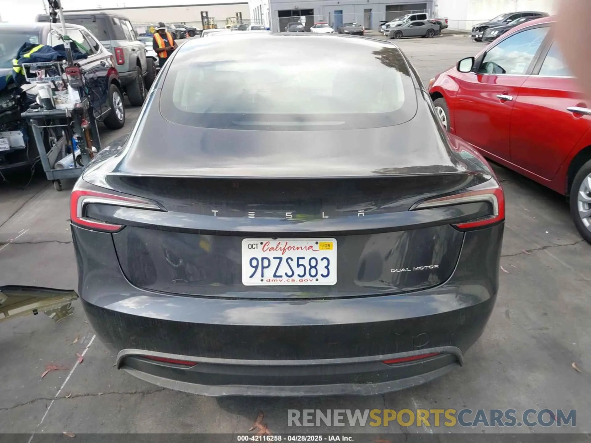 17 fotografías del automóvil dañado 5YJ3E1EB0RF812167 TESLA MODEL 3 2024