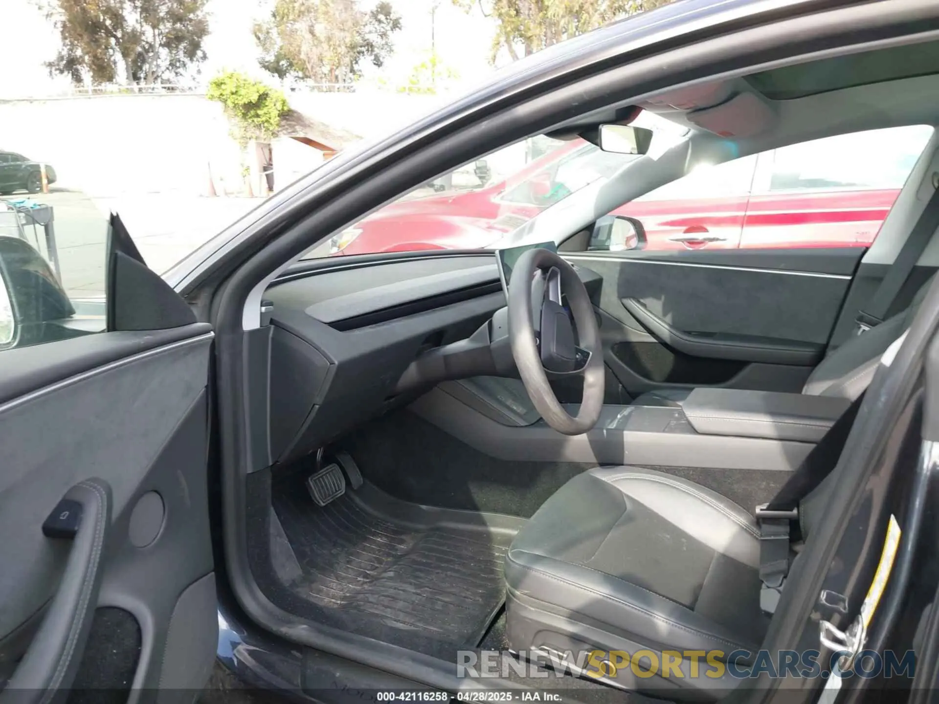 20 fotografías del automóvil dañado 5YJ3E1EB0RF812167 TESLA MODEL 3 2024