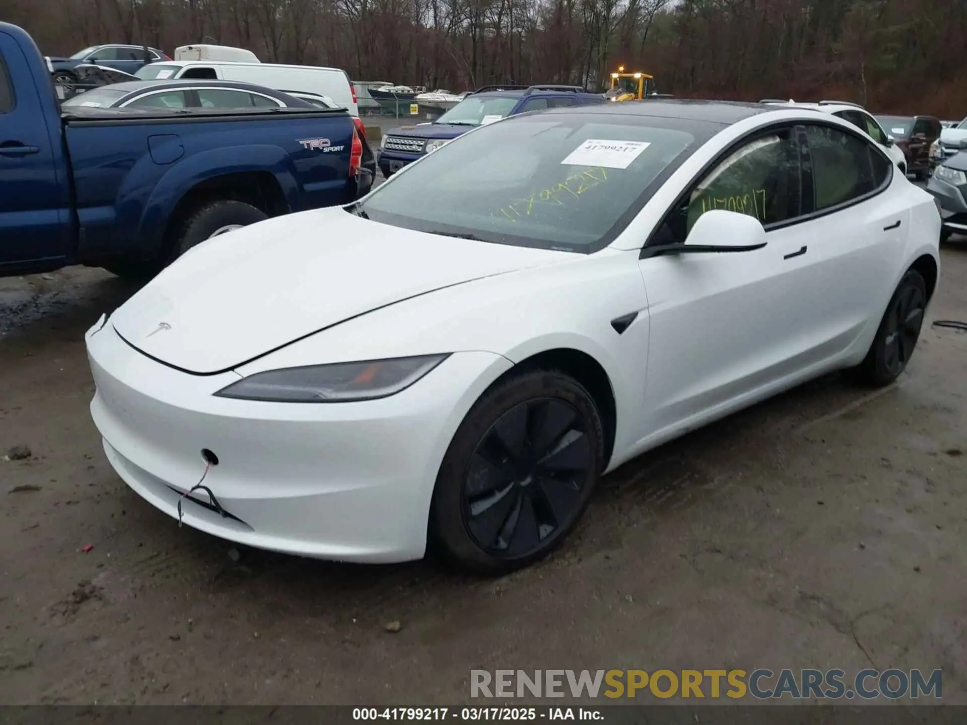 2 fotografías del automóvil dañado 5YJ3E1EB0RF812296 TESLA MODEL 3 2024