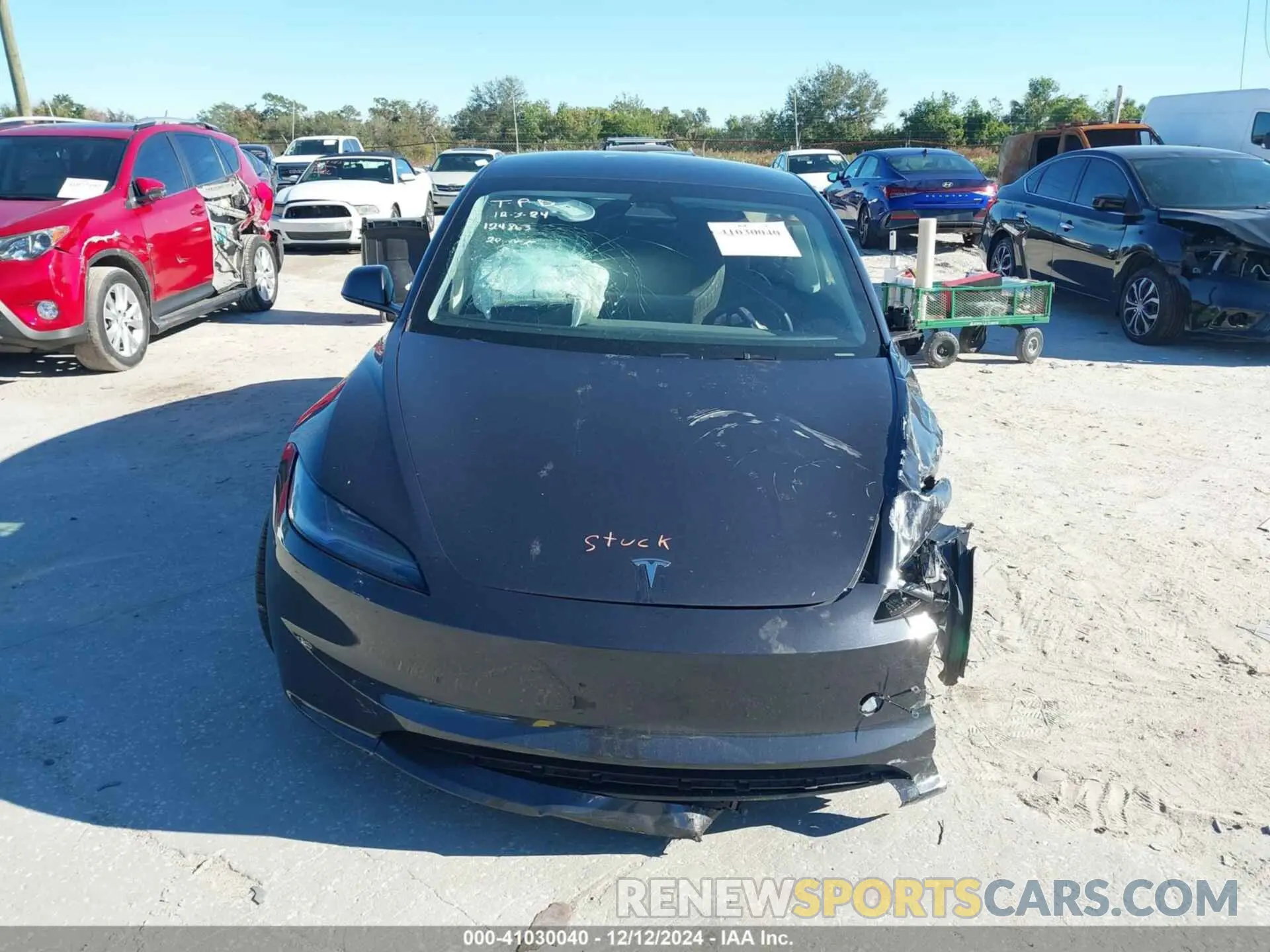 12 fotografías del automóvil dañado 5YJ3E1EB0RF845184 TESLA MODEL 3 2024