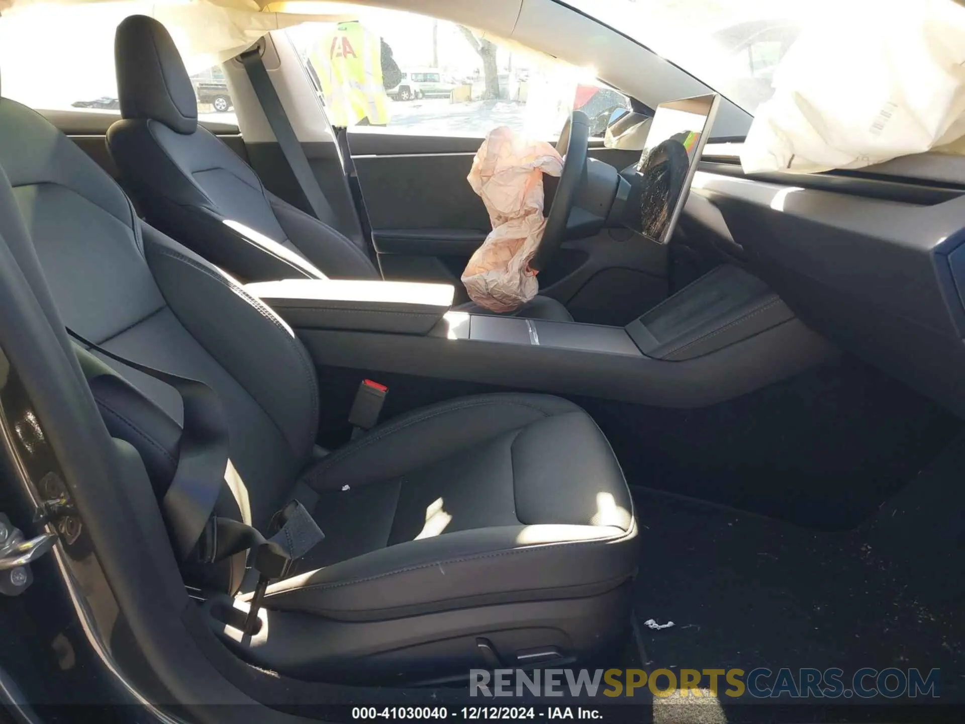 5 fotografías del automóvil dañado 5YJ3E1EB0RF845184 TESLA MODEL 3 2024