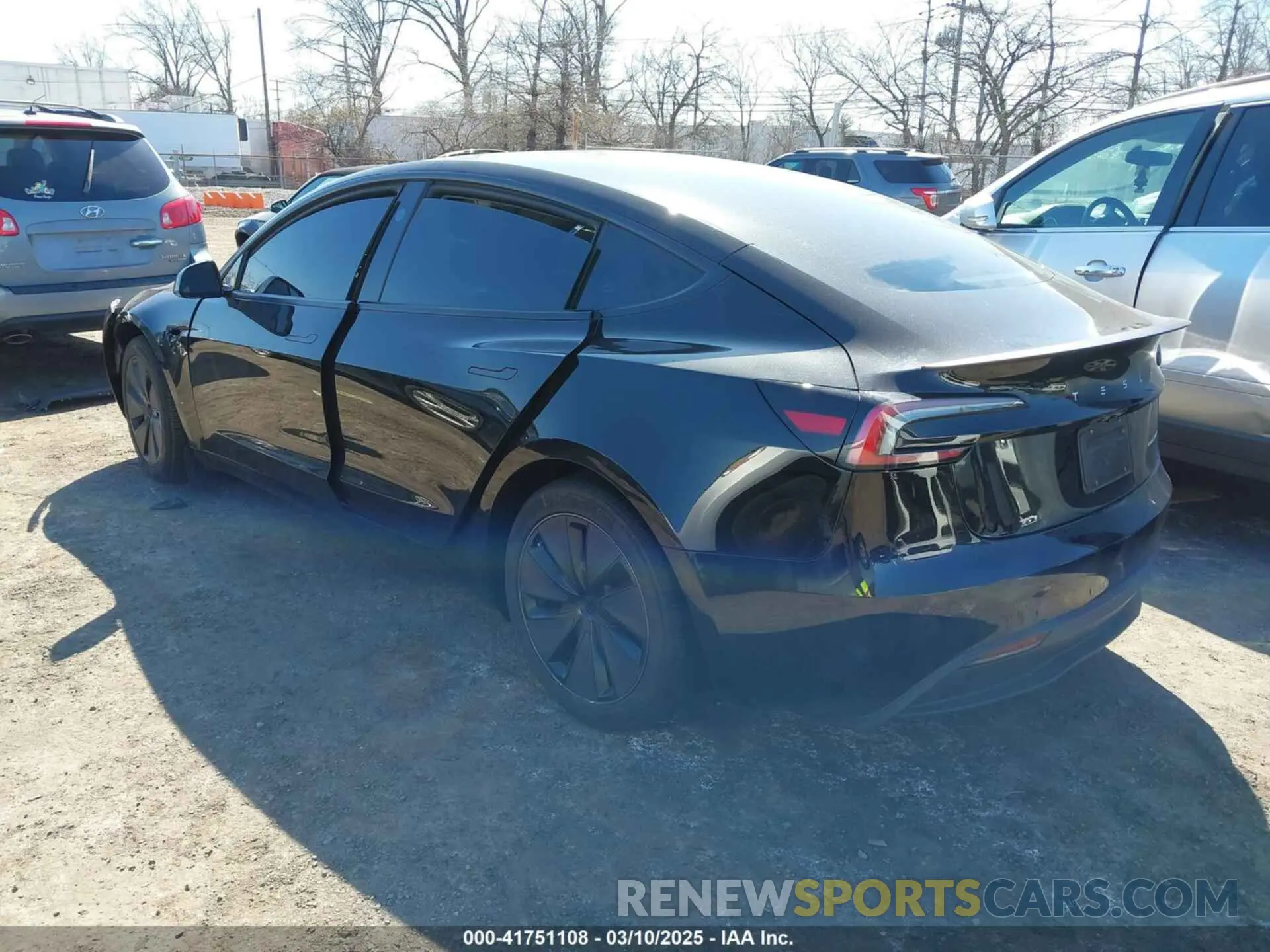 3 fotografías del automóvil dañado 5YJ3E1EB1RF730416 TESLA MODEL 3 2024