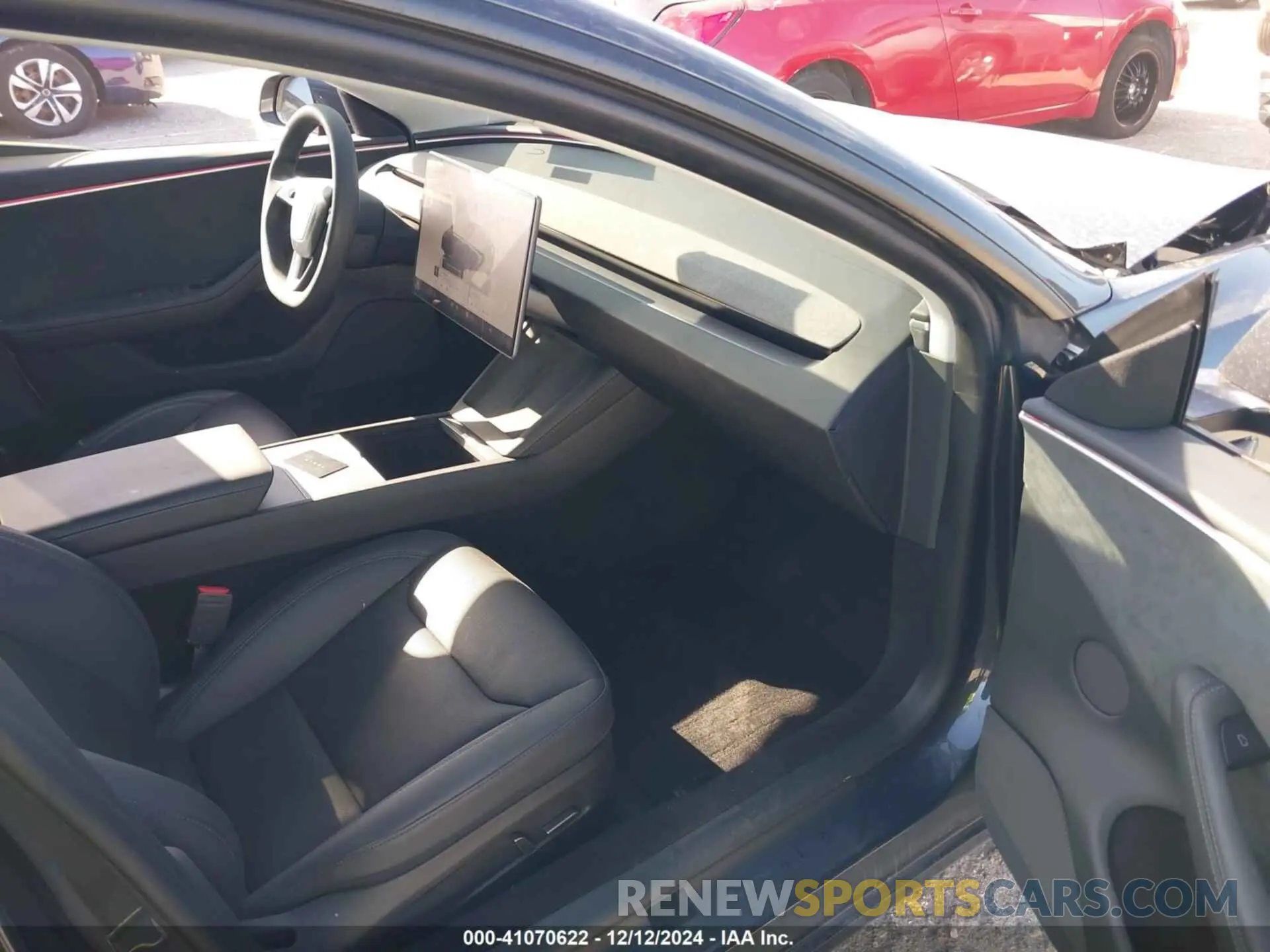 5 fotografías del automóvil dañado 5YJ3E1EB1RF732912 TESLA MODEL 3 2024
