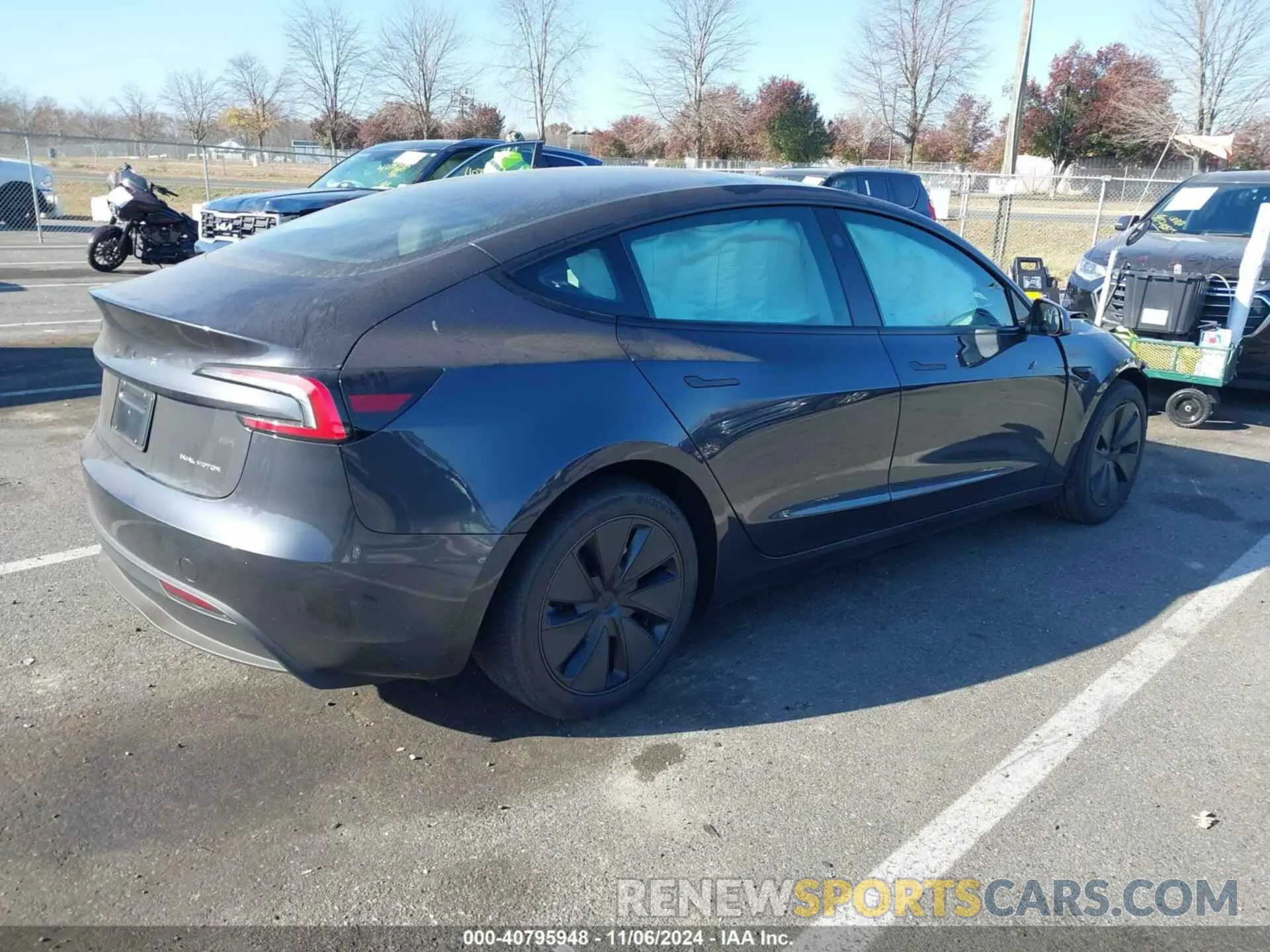 4 fotografías del automóvil dañado 5YJ3E1EB1RF787229 TESLA MODEL 3 2024