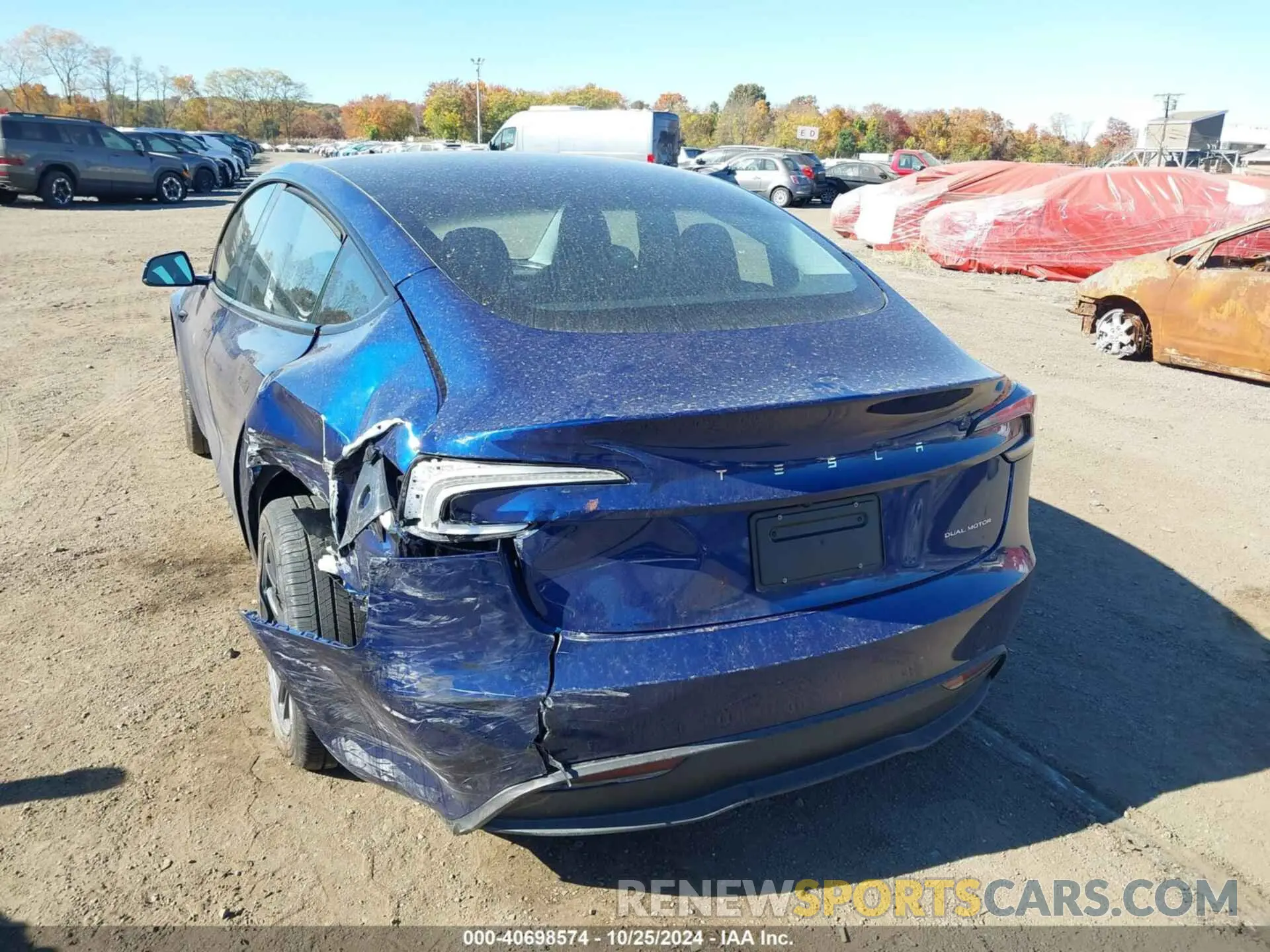 19 fotografías del automóvil dañado 5YJ3E1EB1RF813148 TESLA MODEL 3 2024
