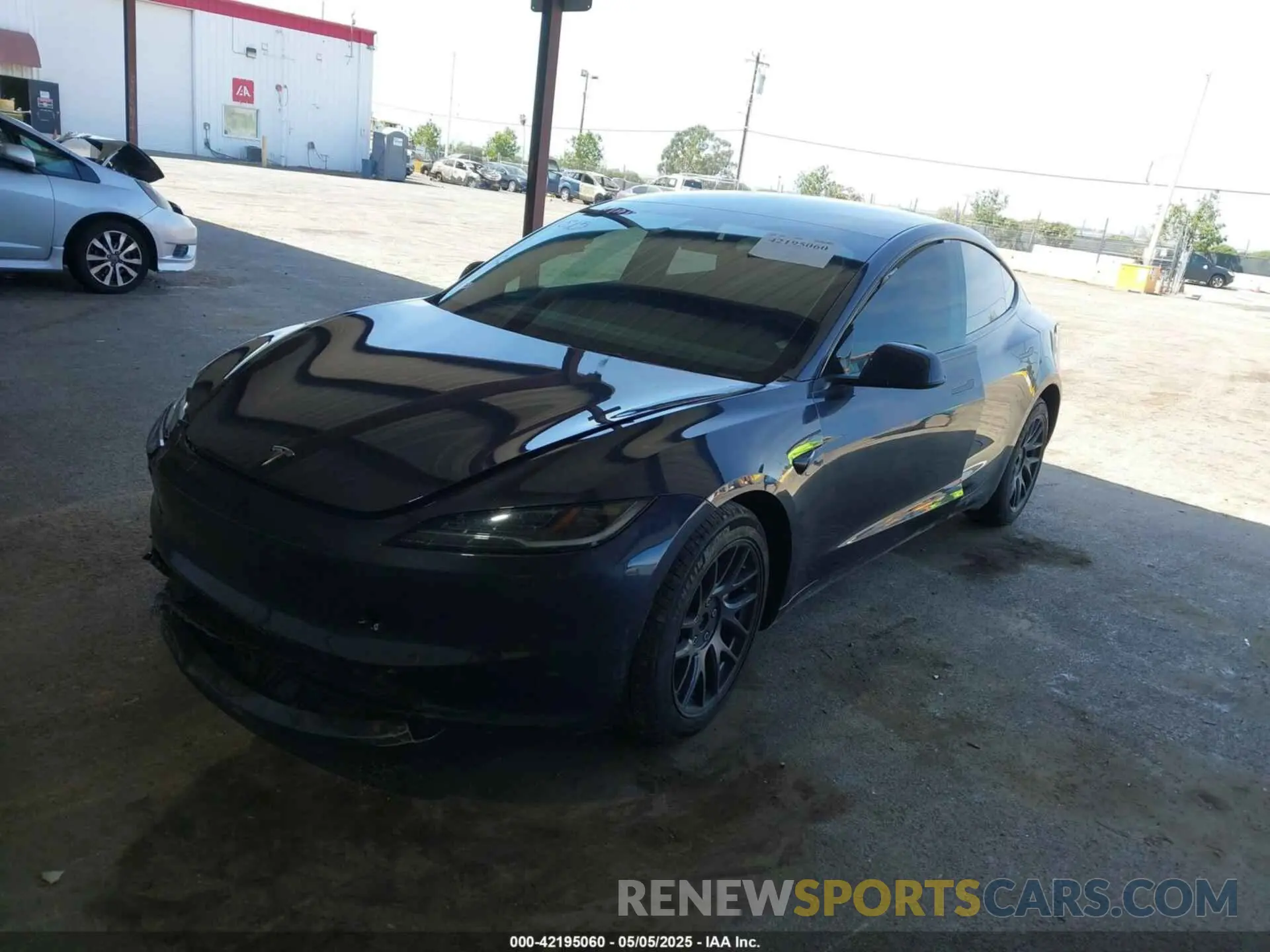 2 fotografías del automóvil dañado 5YJ3E1EB1RF816244 TESLA MODEL 3 2024