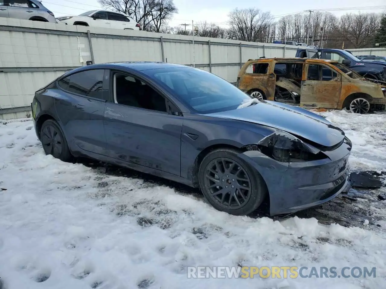 4 fotografías del automóvil dañado 5YJ3E1EB2RF769628 TESLA MODEL 3 2024