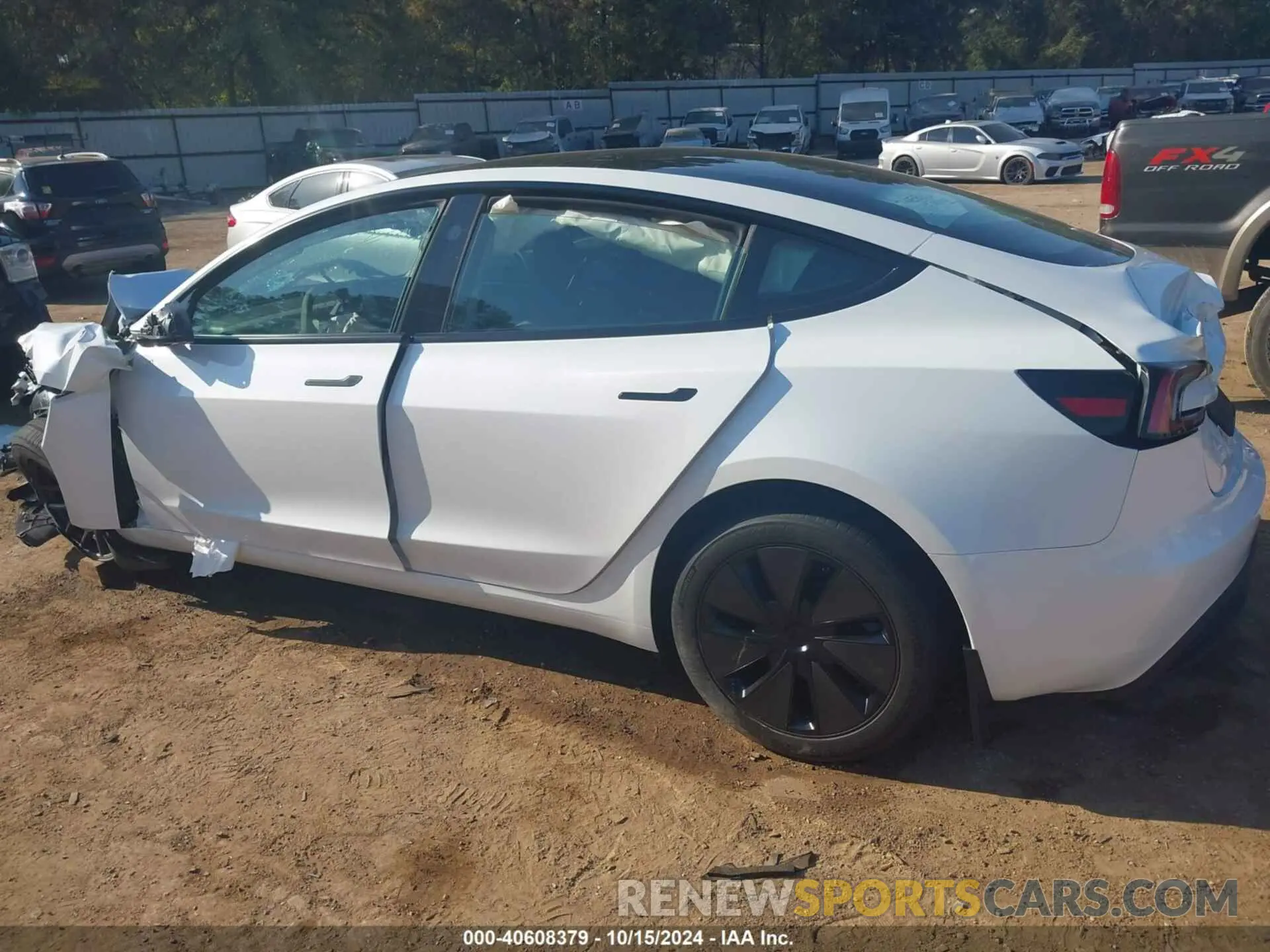 3 fotografías del automóvil dañado 5YJ3E1EB2RF796263 TESLA MODEL 3 2024