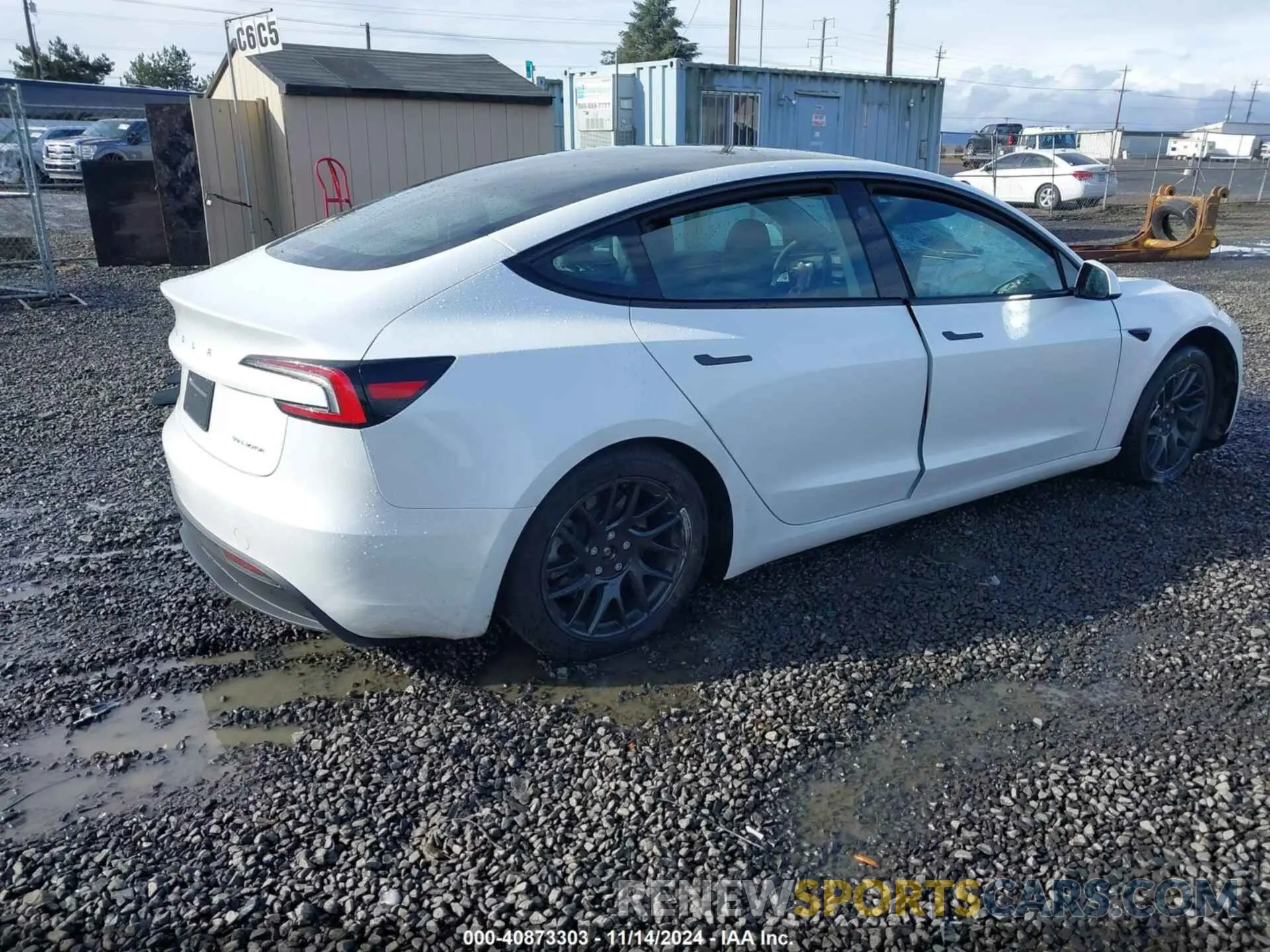 4 fotografías del automóvil dañado 5YJ3E1EB2RF799986 TESLA MODEL 3 2024