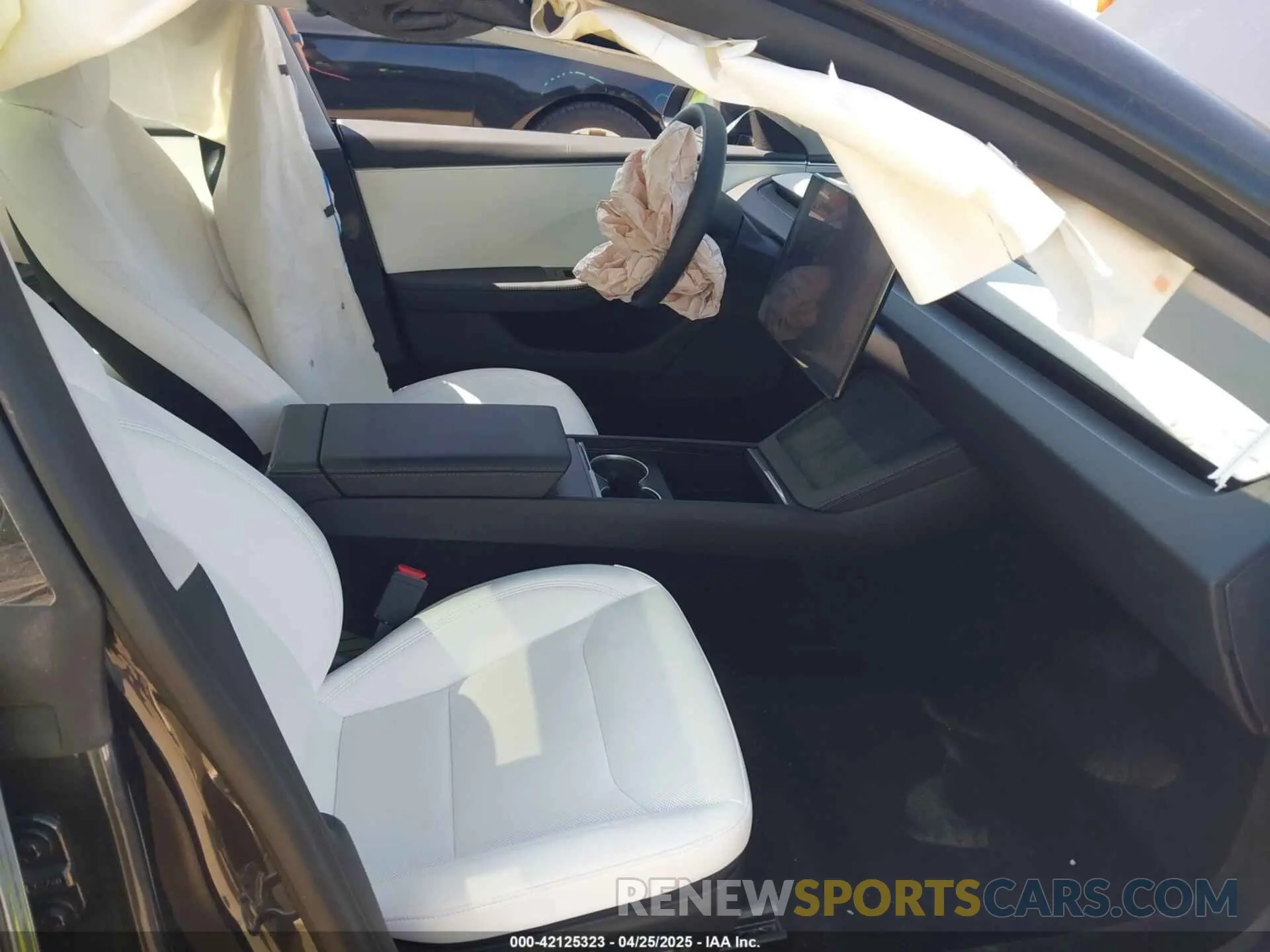 5 fotografías del automóvil dañado 5YJ3E1EB2RF832663 TESLA MODEL 3 2024