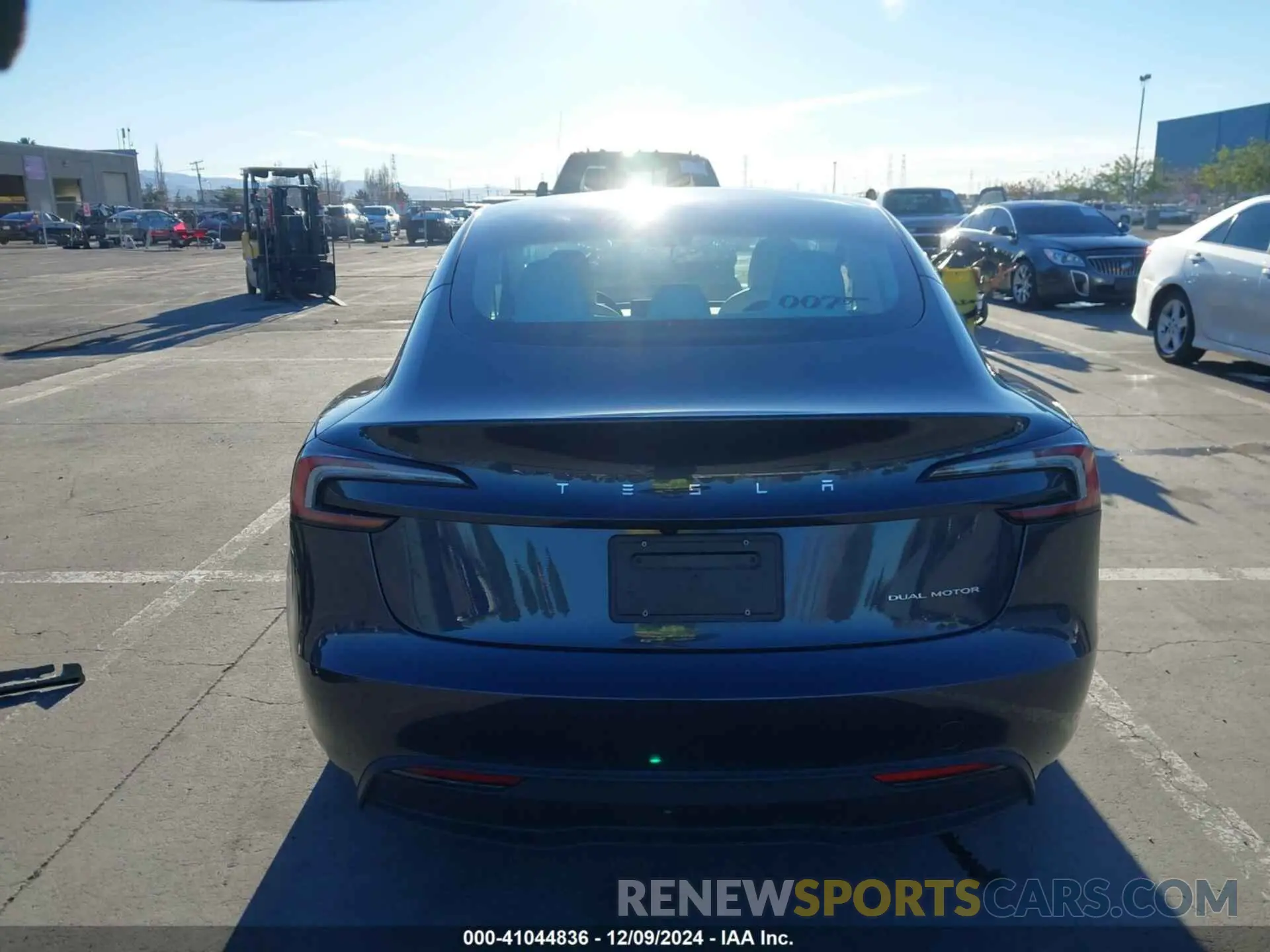 17 fotografías del automóvil dañado 5YJ3E1EB3RF760453 TESLA MODEL 3 2024