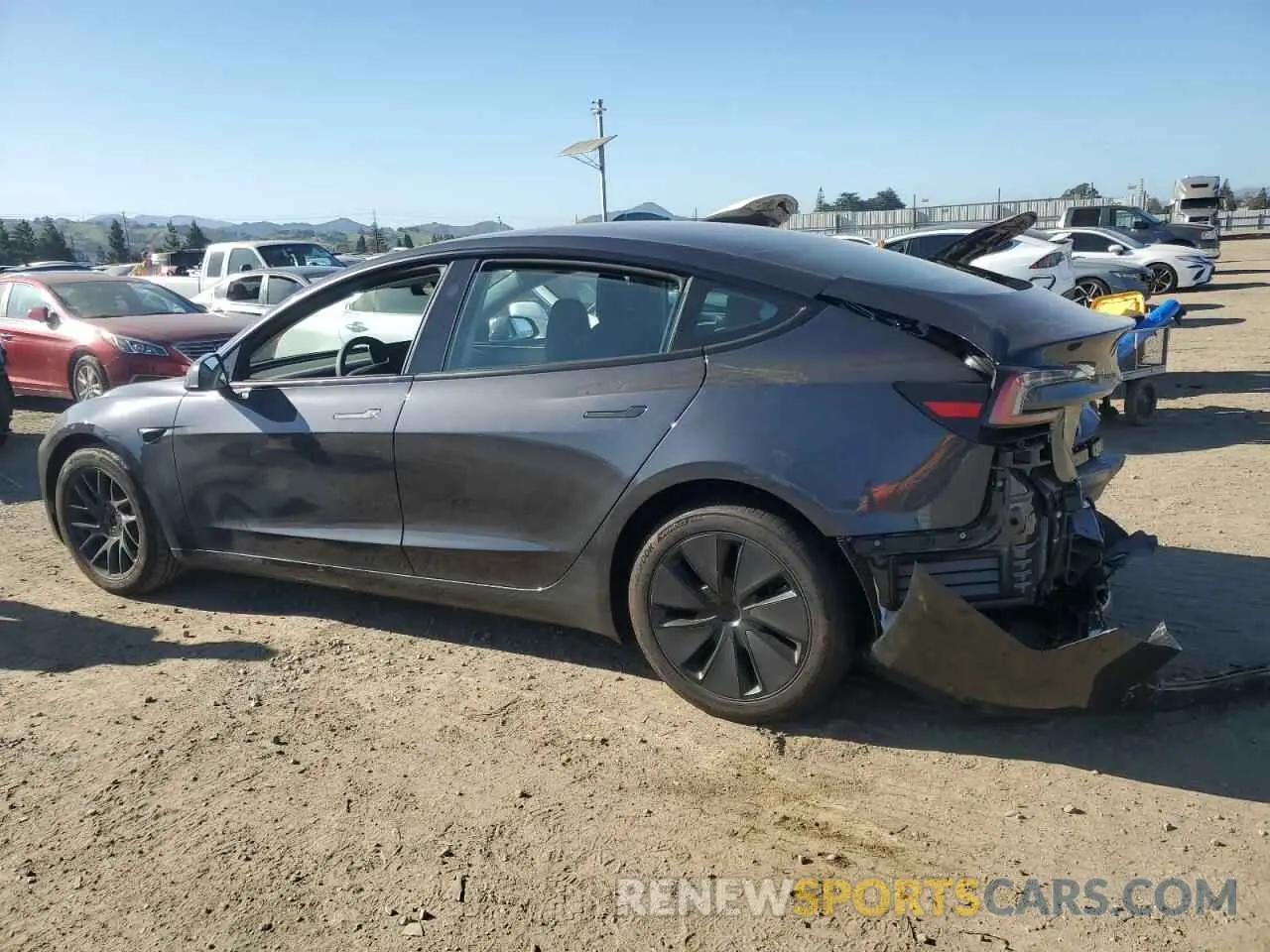 2 fotografías del automóvil dañado 5YJ3E1EB3RF834793 TESLA MODEL 3 2024