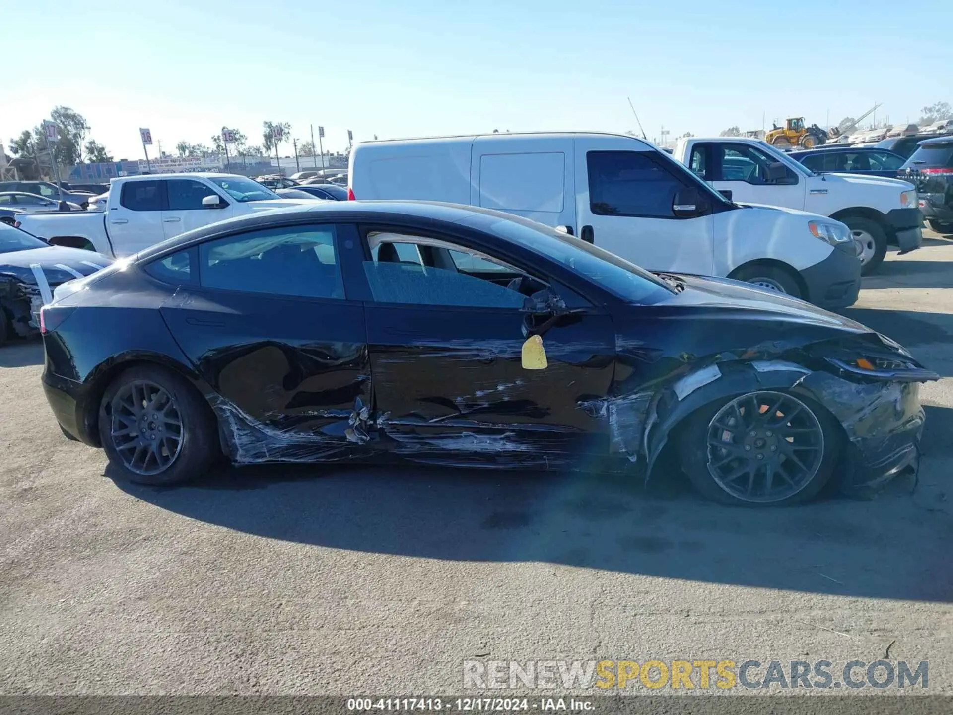 12 fotografías del automóvil dañado 5YJ3E1EB4RF730796 TESLA MODEL 3 2024