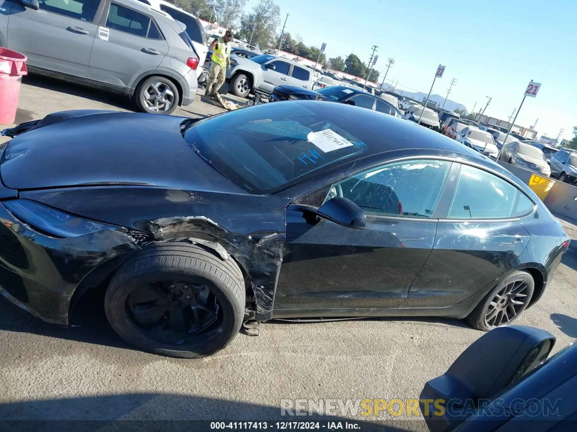 13 fotografías del automóvil dañado 5YJ3E1EB4RF730796 TESLA MODEL 3 2024