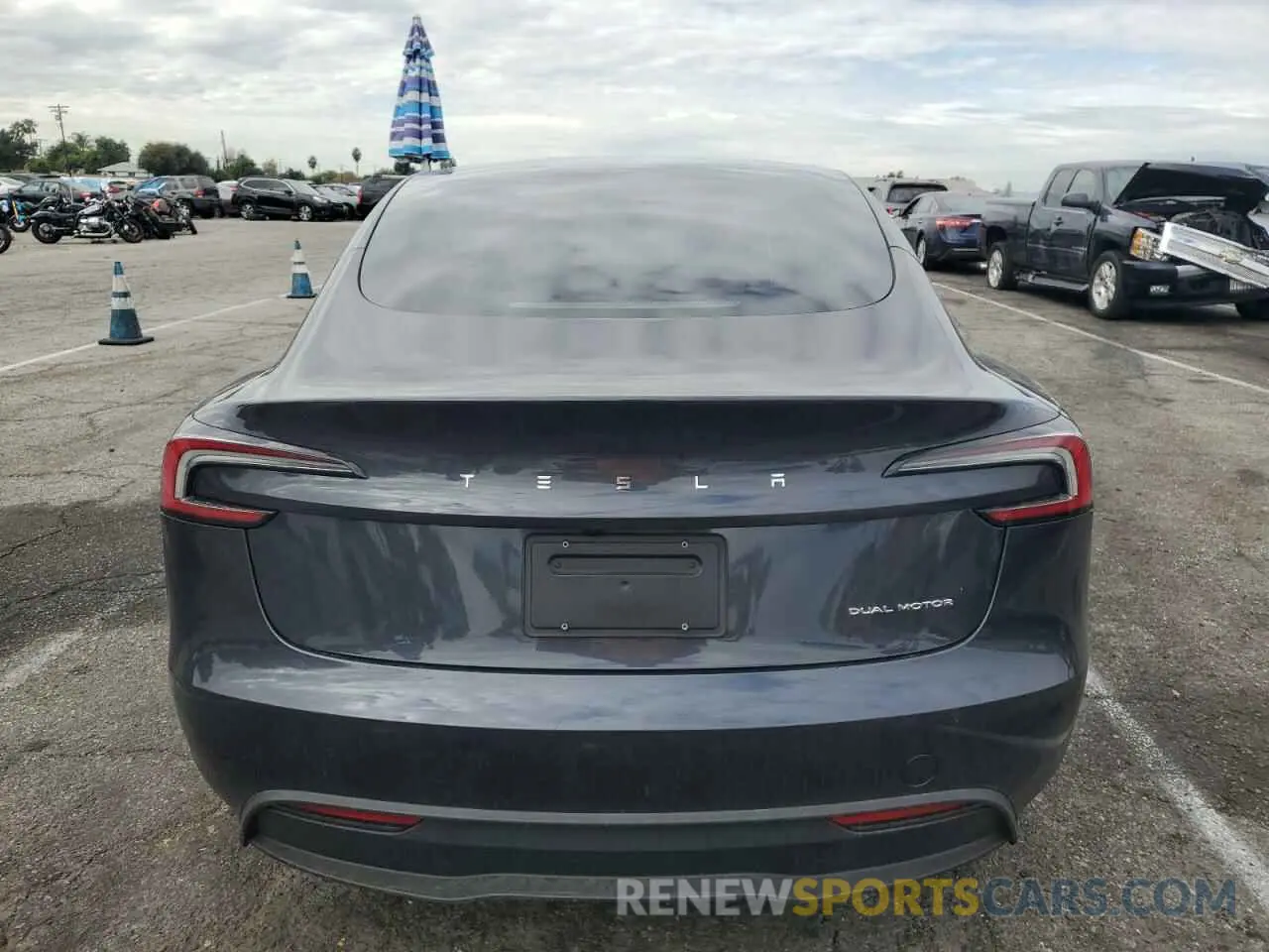 6 fotografías del automóvil dañado 5YJ3E1EB4RF760266 TESLA MODEL 3 2024