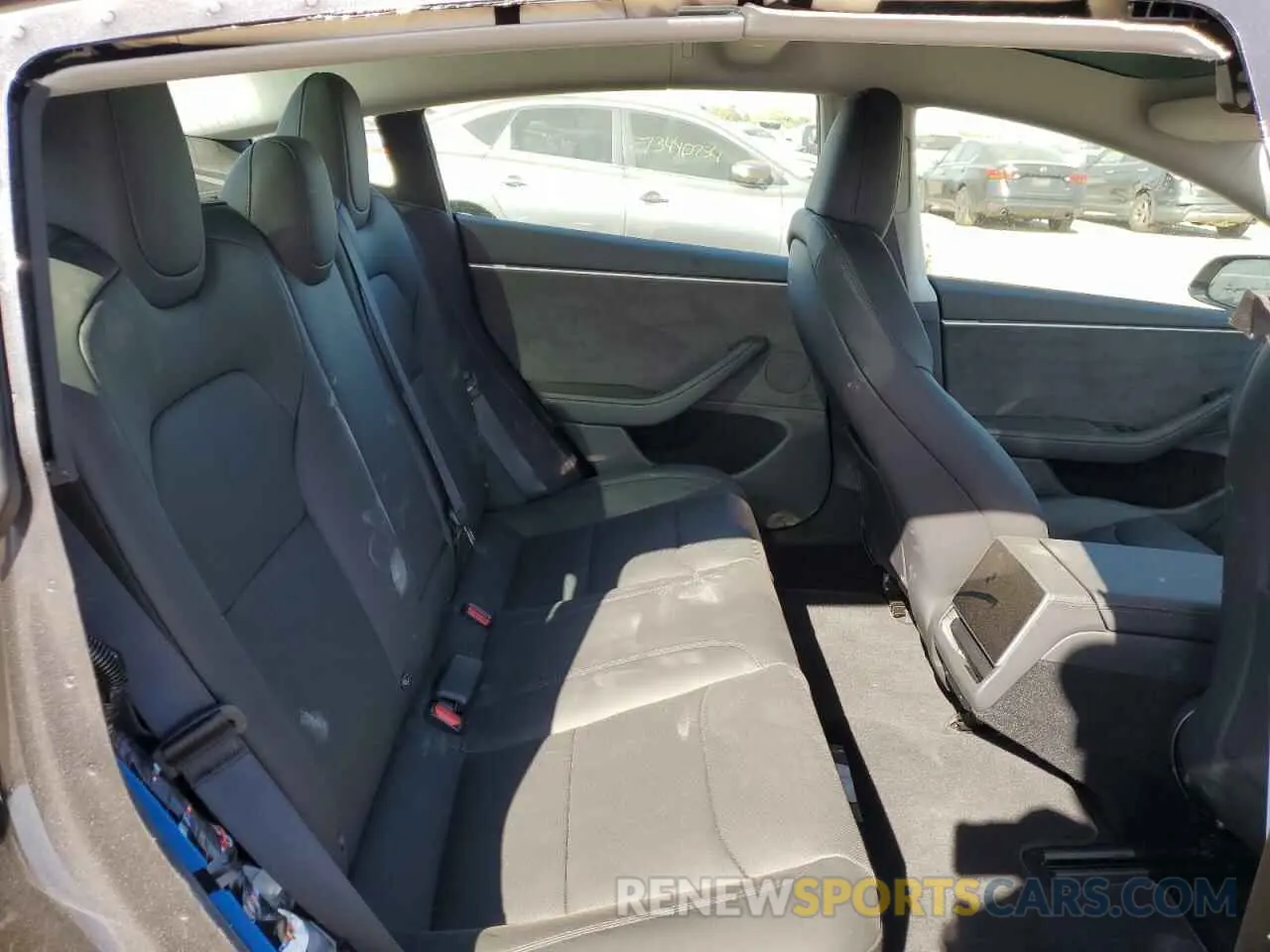 10 fotografías del automóvil dañado 5YJ3E1EB4RF811927 TESLA MODEL 3 2024
