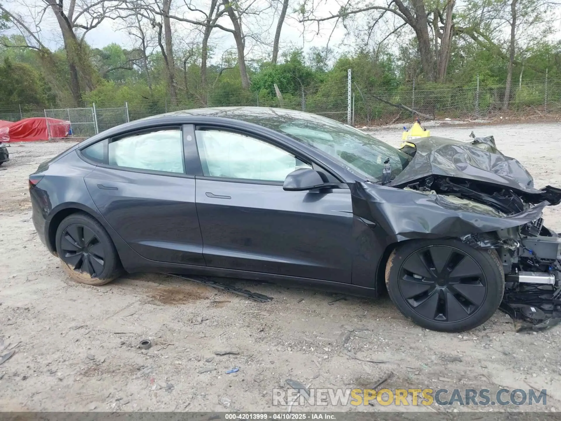 12 fotografías del automóvil dañado 5YJ3E1EB4RF864093 TESLA MODEL 3 2024