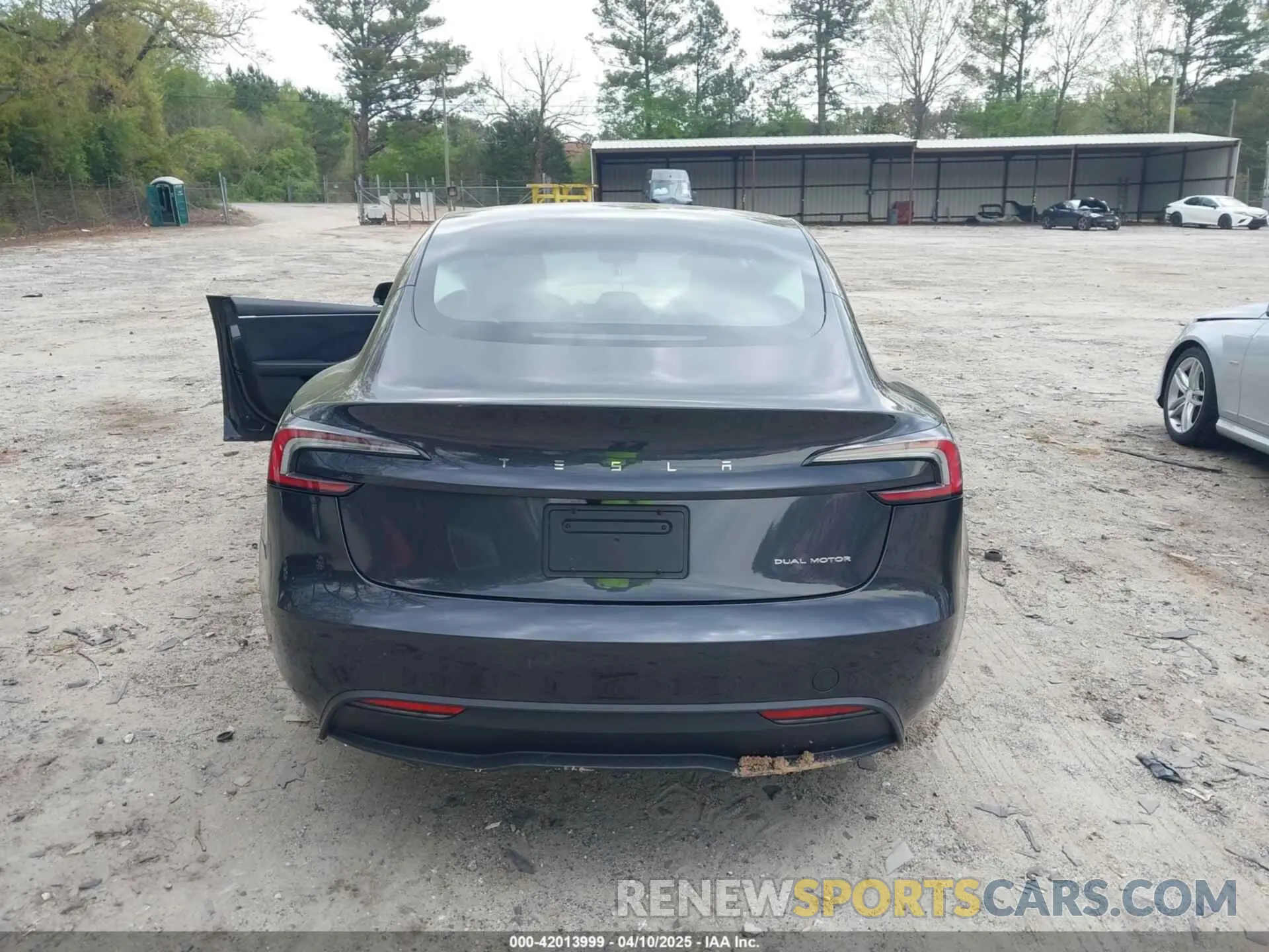 15 fotografías del automóvil dañado 5YJ3E1EB4RF864093 TESLA MODEL 3 2024