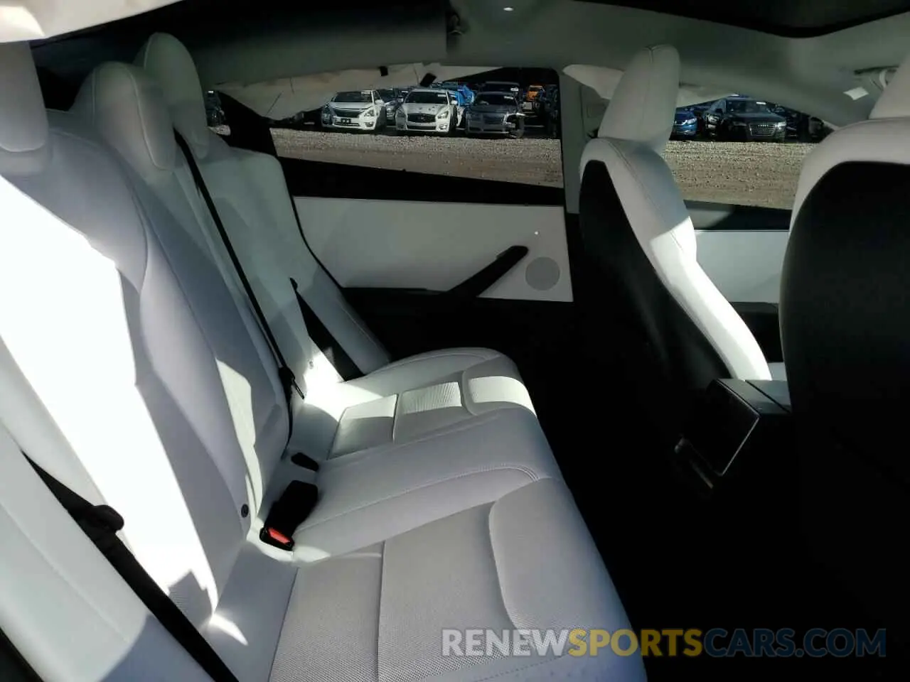 10 fotografías del automóvil dañado 5YJ3E1EB5RF815615 TESLA MODEL 3 2024