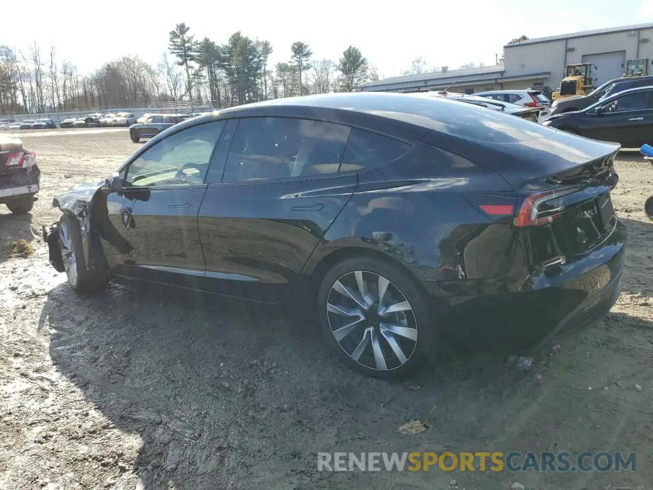 2 fotografías del automóvil dañado 5YJ3E1EB5RF815615 TESLA MODEL 3 2024