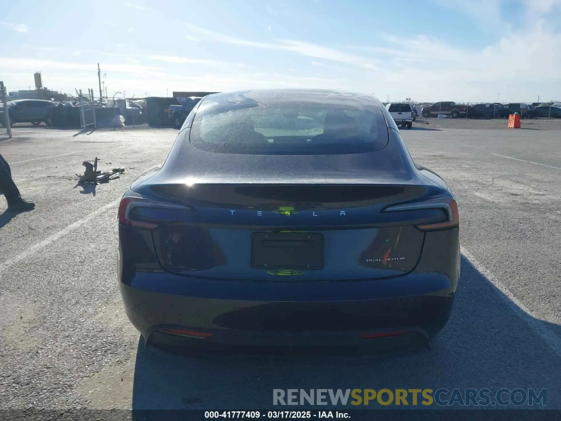 16 fotografías del automóvil dañado 5YJ3E1EB6RF722229 TESLA MODEL 3 2024