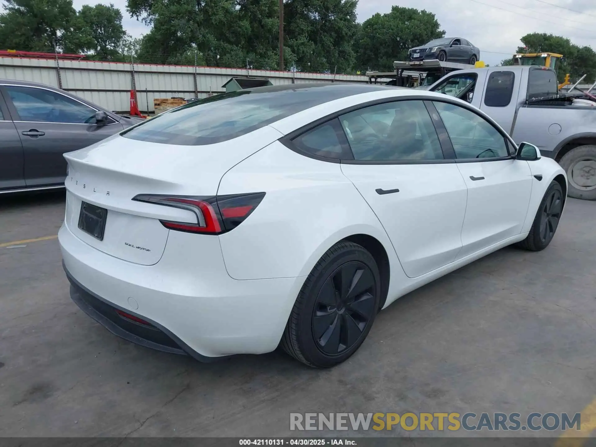4 fotografías del automóvil dañado 5YJ3E1EB6RF795164 TESLA MODEL 3 2024