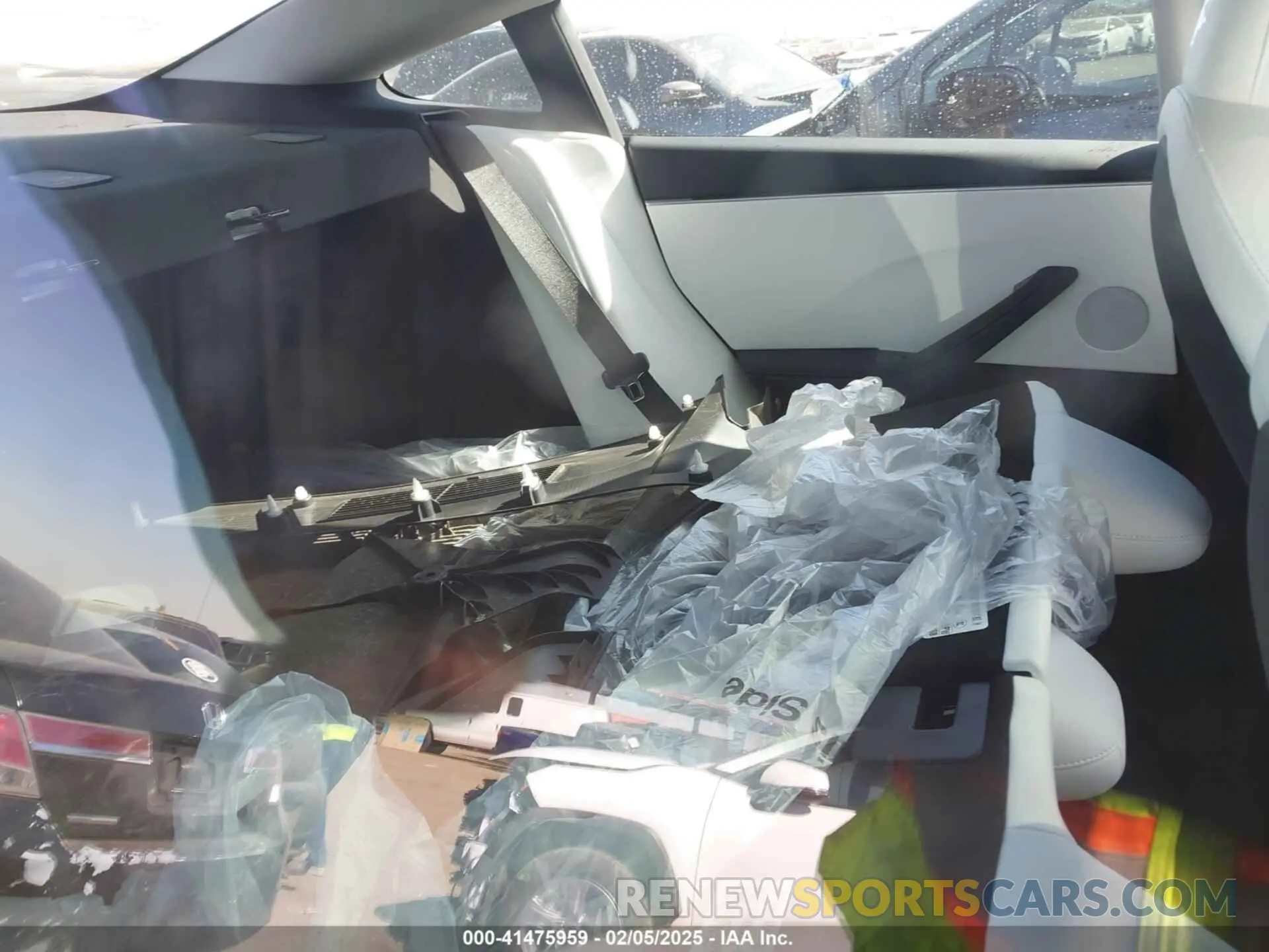 8 fotografías del automóvil dañado 5YJ3E1EB6RF808947 TESLA MODEL 3 2024