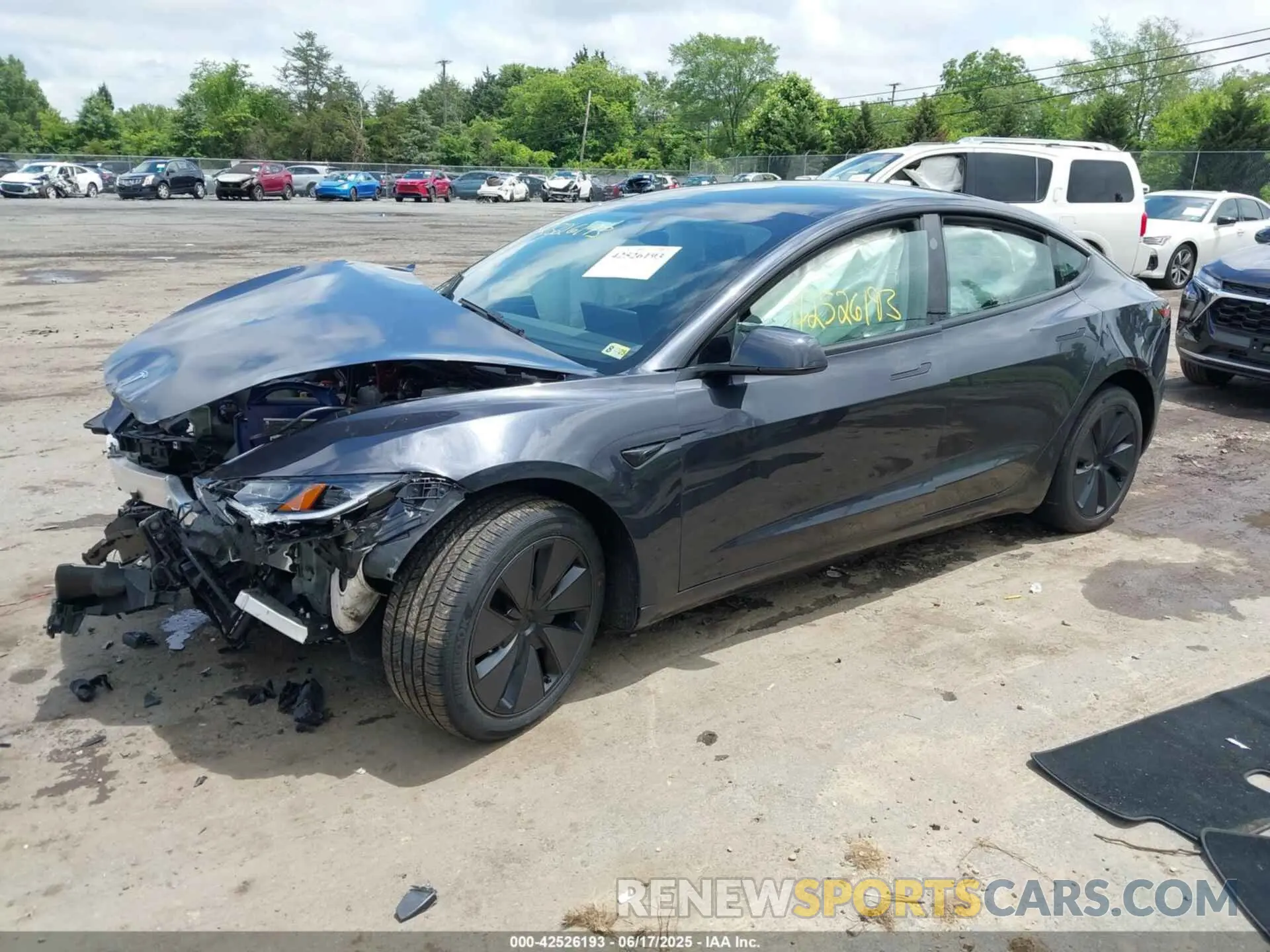 2 fotografías del automóvil dañado 5YJ3E1EB6RF816935 TESLA MODEL 3 2024