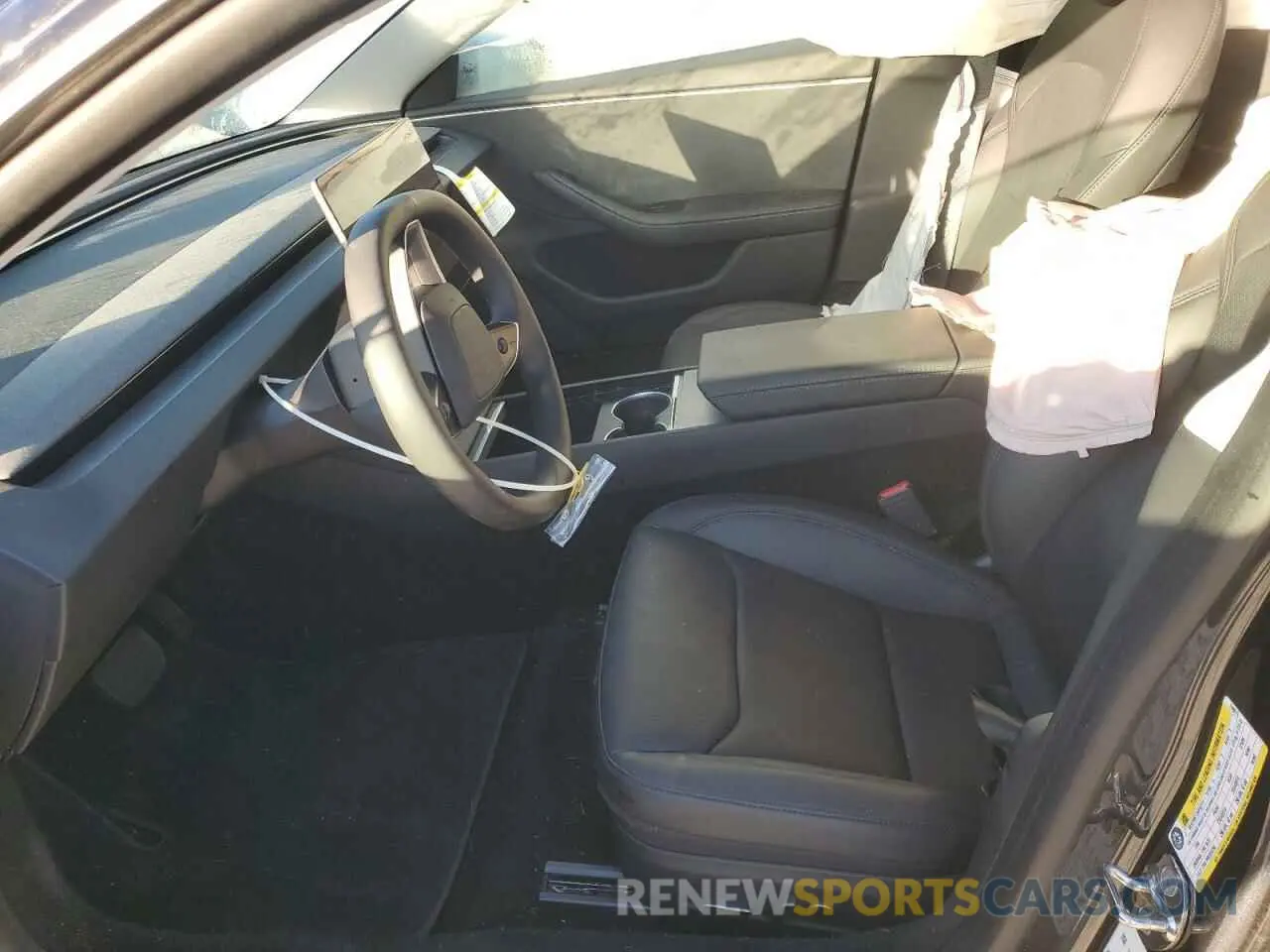 7 fotografías del automóvil dañado 5YJ3E1EB7RF744675 TESLA MODEL 3 2024