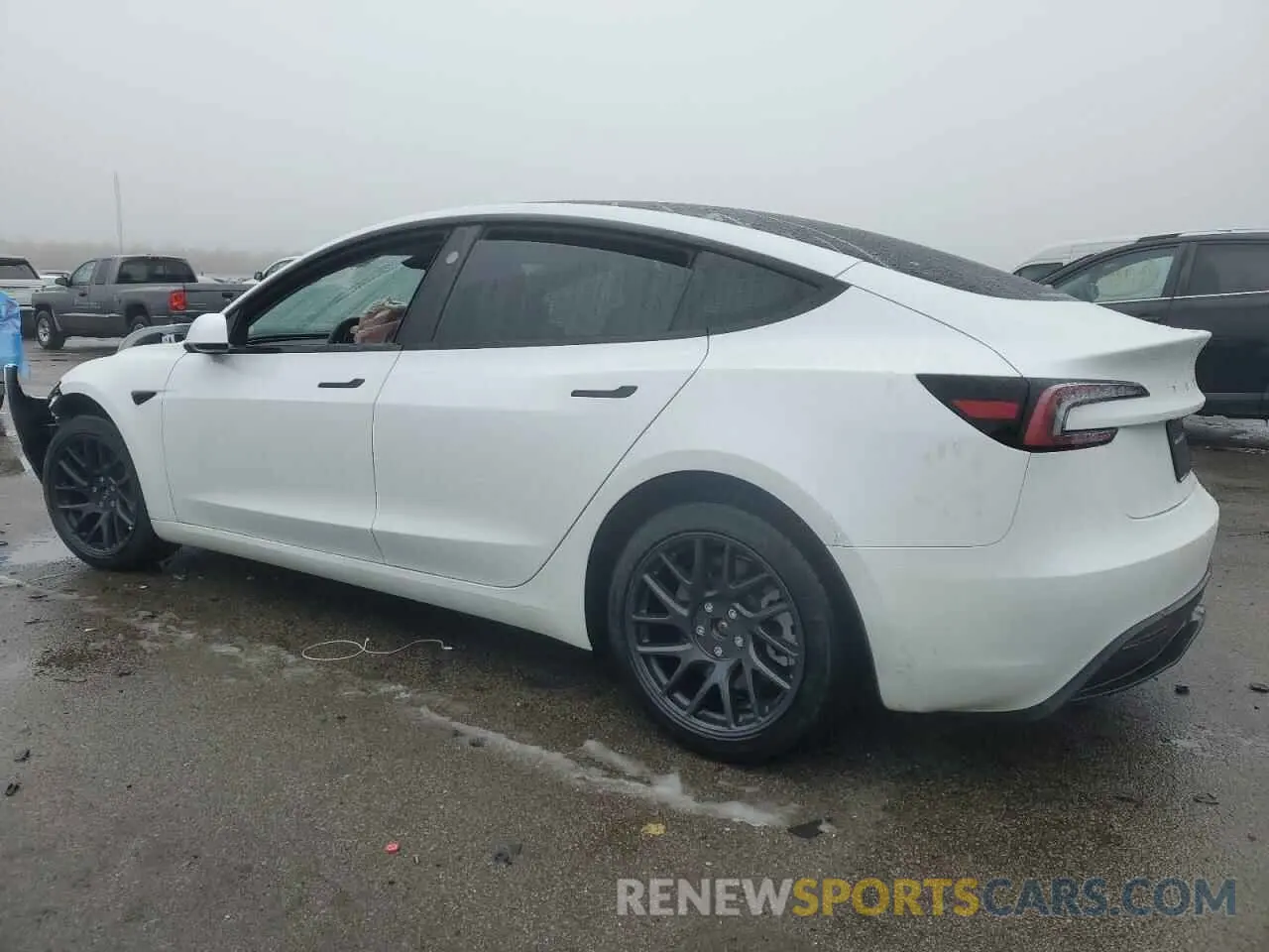 2 fotografías del automóvil dañado 5YJ3E1EB7RF796212 TESLA MODEL 3 2024