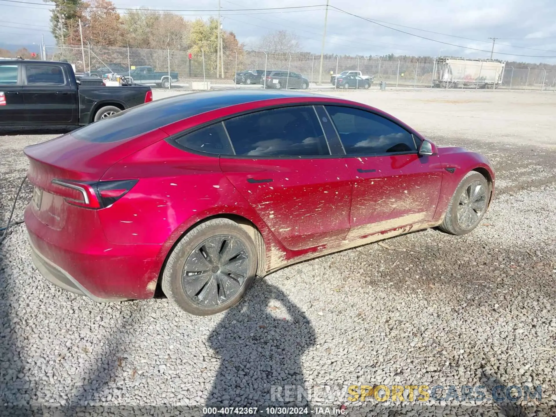 4 fotografías del automóvil dañado 5YJ3E1EB7RF812411 TESLA MODEL 3 2024
