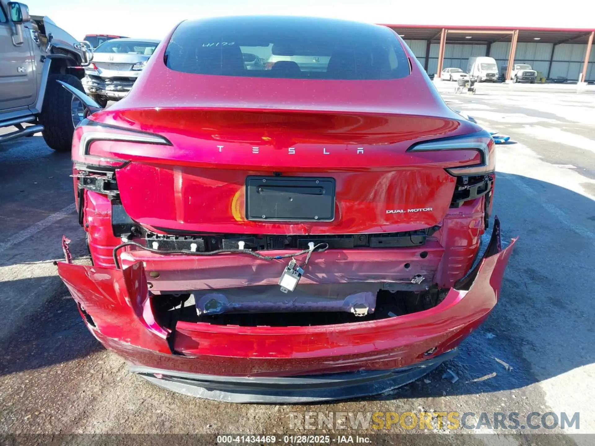 16 fotografías del automóvil dañado 5YJ3E1EB7RF814322 TESLA MODEL 3 2024