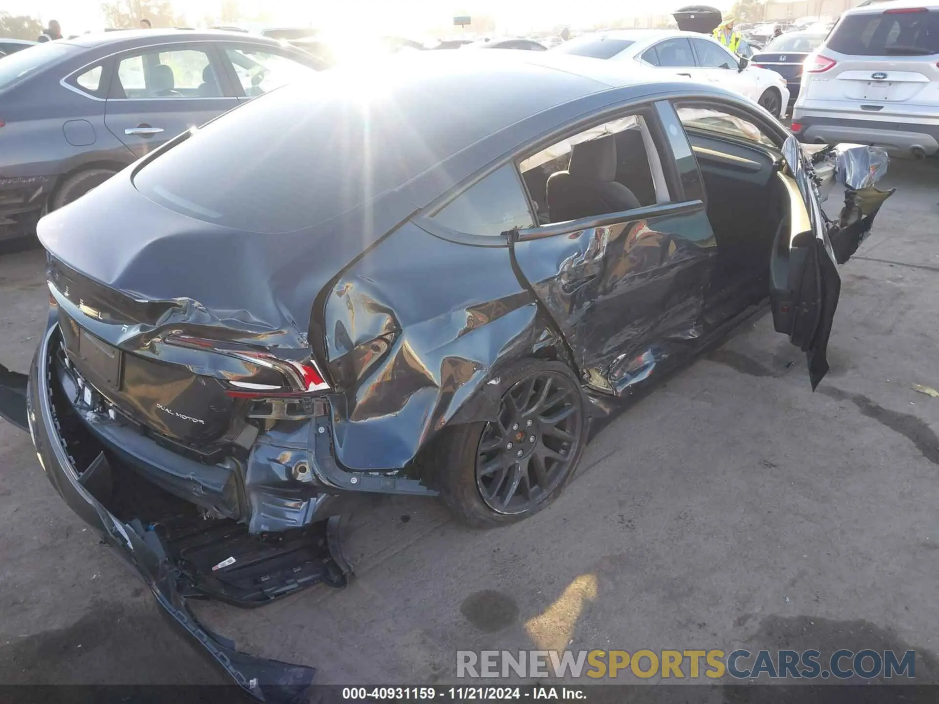 4 fotografías del automóvil dañado 5YJ3E1EB8RF716979 TESLA MODEL 3 2024
