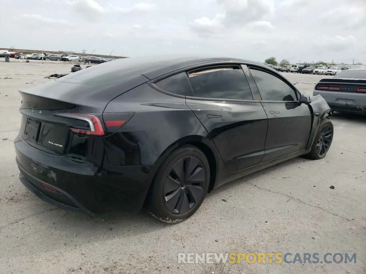 3 fotografías del automóvil dañado 5YJ3E1EB8RF717033 TESLA MODEL 3 2024