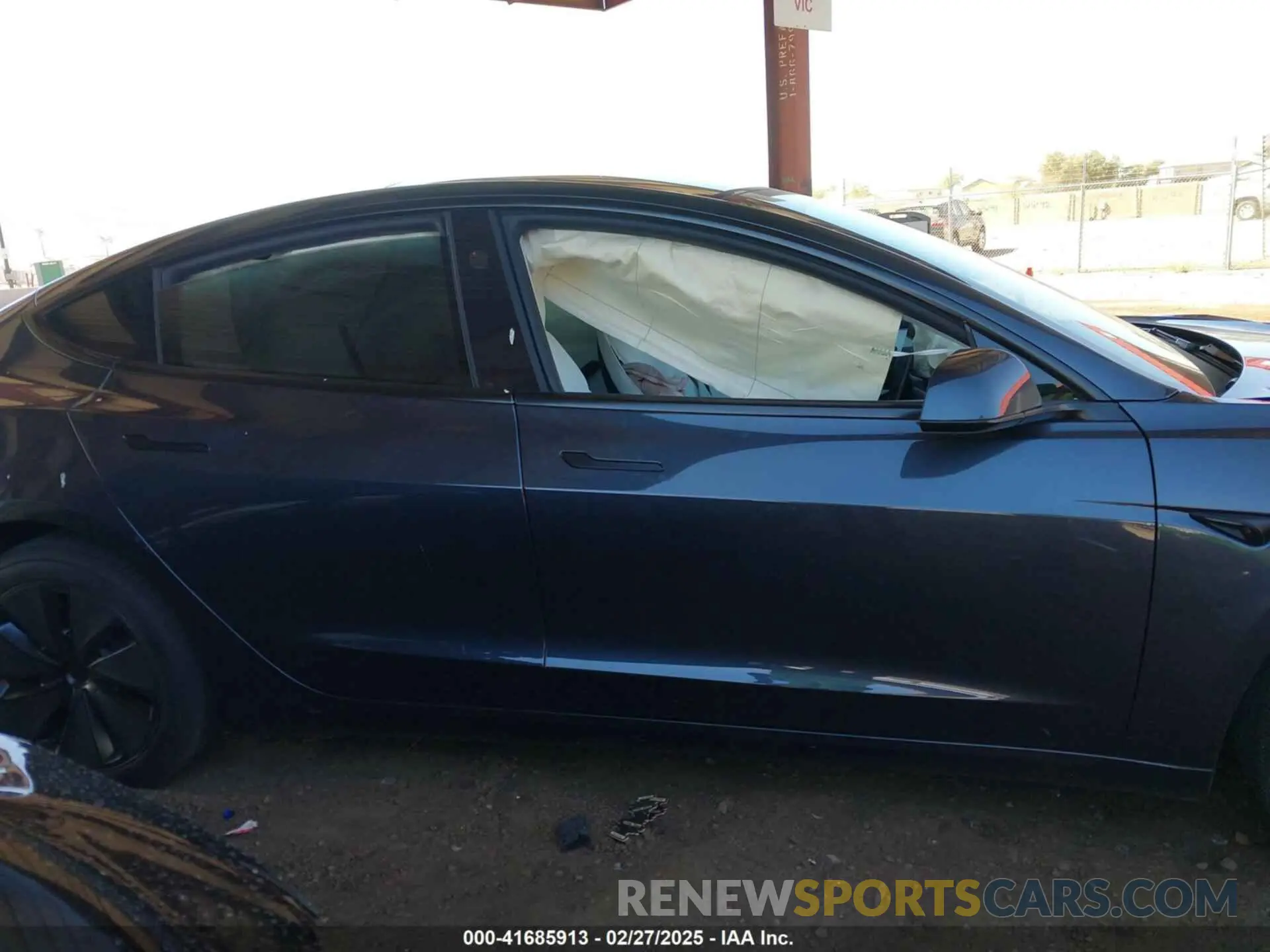 12 fotografías del automóvil dañado 5YJ3E1EB8RF792718 TESLA MODEL 3 2024
