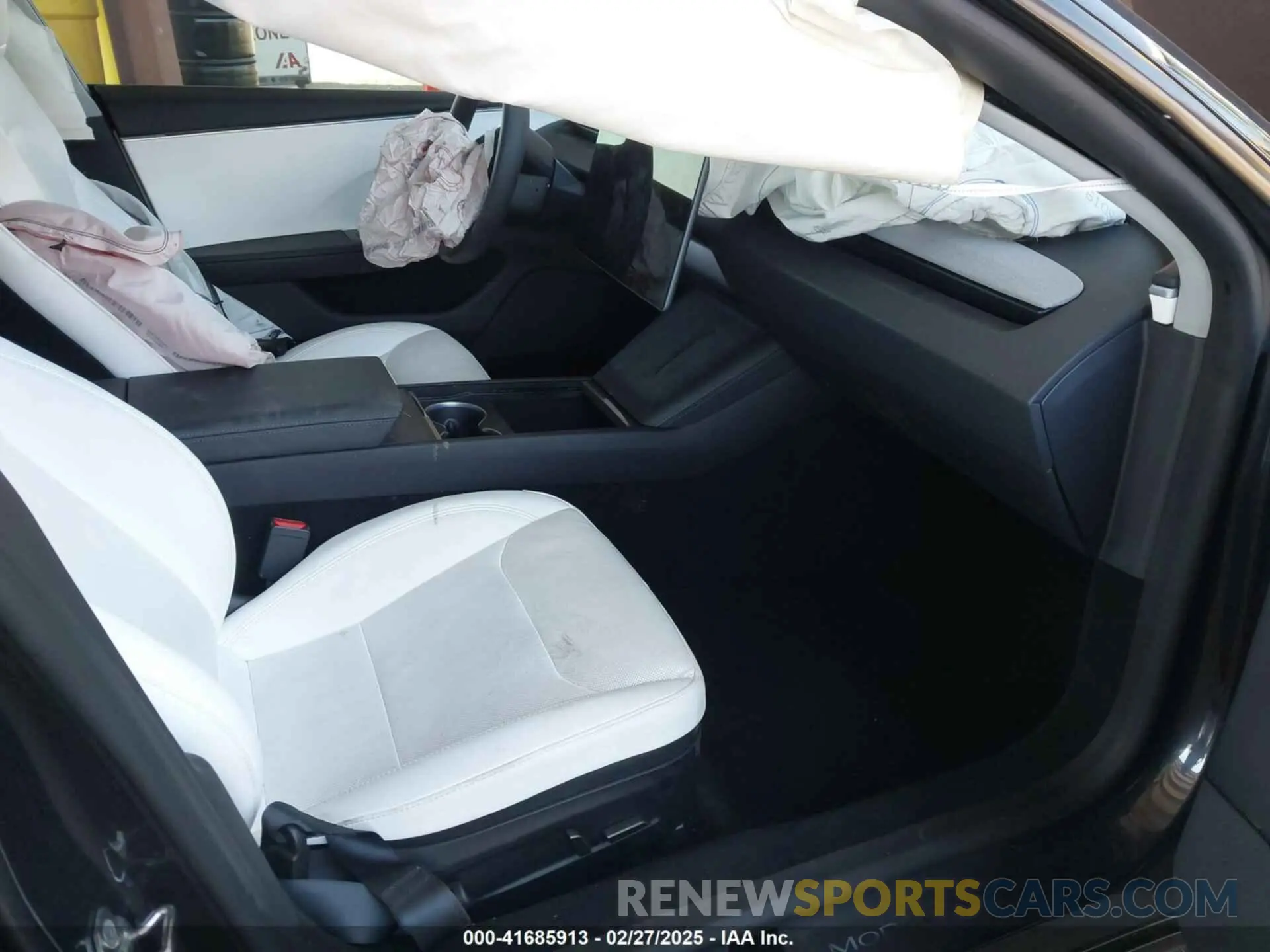 5 fotografías del automóvil dañado 5YJ3E1EB8RF792718 TESLA MODEL 3 2024