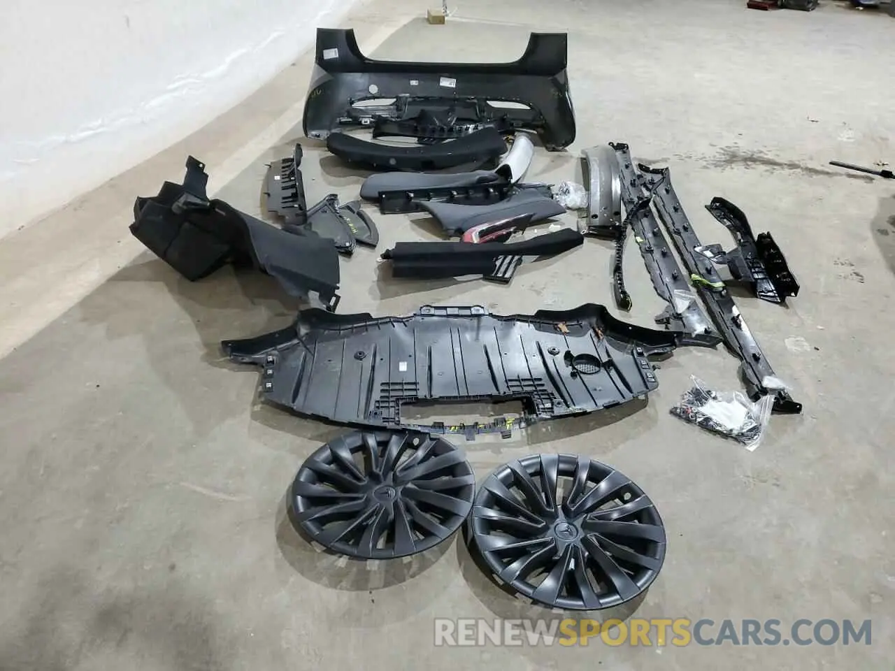 12 fotografías del automóvil dañado 5YJ3E1EB8RF793027 TESLA MODEL 3 2024