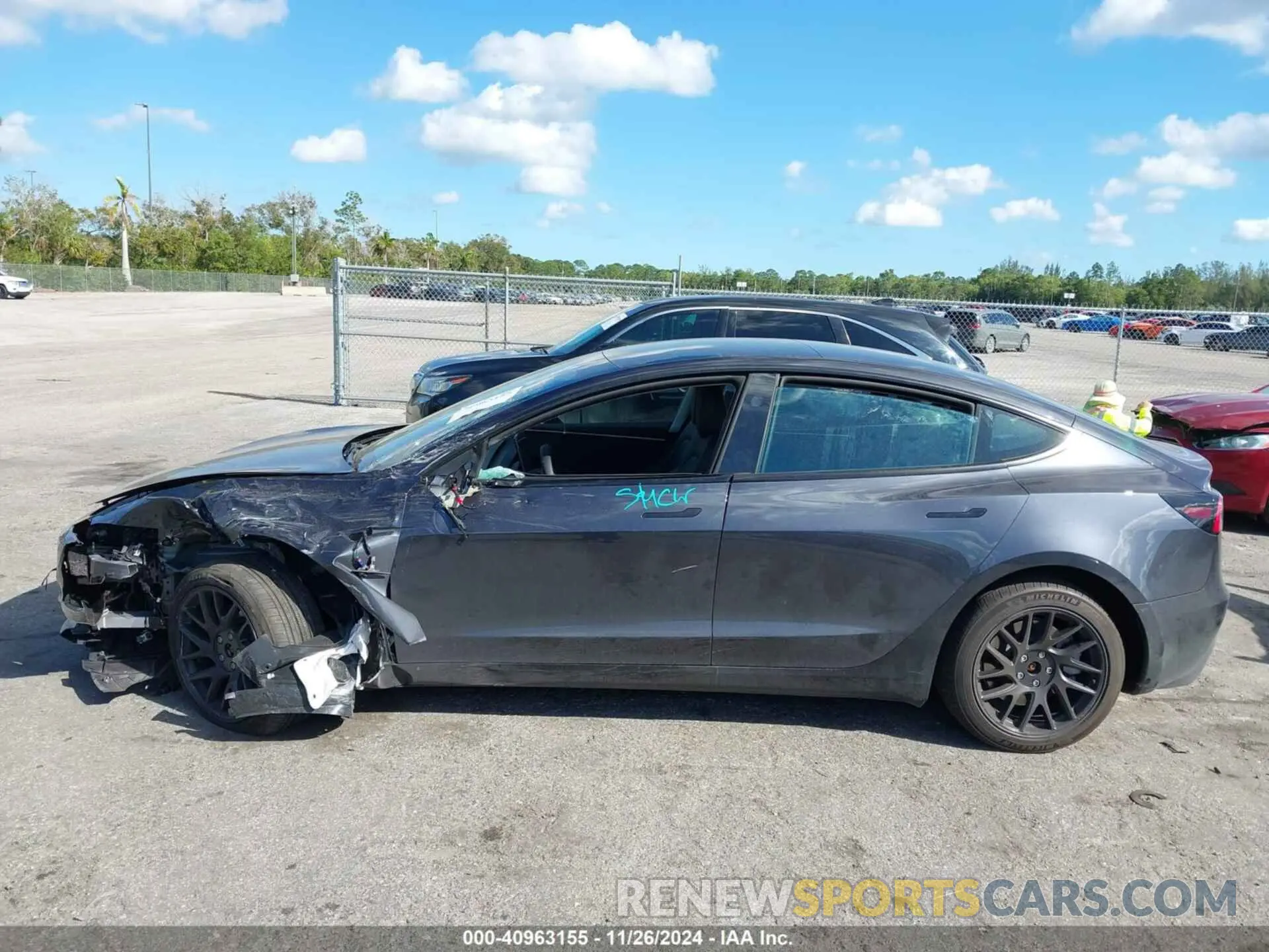 13 fotografías del automóvil dañado 5YJ3E1EB8RF816368 TESLA MODEL 3 2024