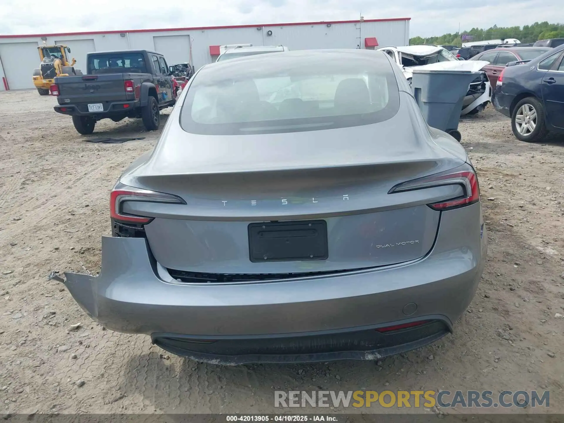 16 fotografías del automóvil dañado 5YJ3E1EB8RF846549 TESLA MODEL 3 2024