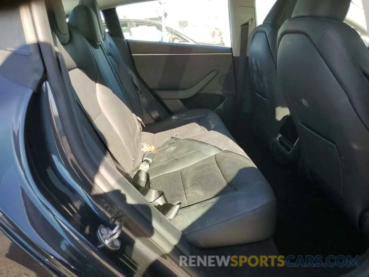 10 fotografías del automóvil dañado 5YJ3E1EB9RF766791 TESLA MODEL 3 2024