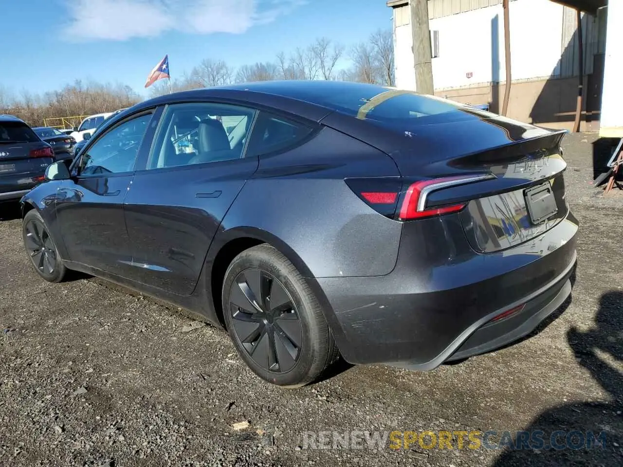 2 fotografías del automóvil dañado 5YJ3E1EB9RF823782 TESLA MODEL 3 2024