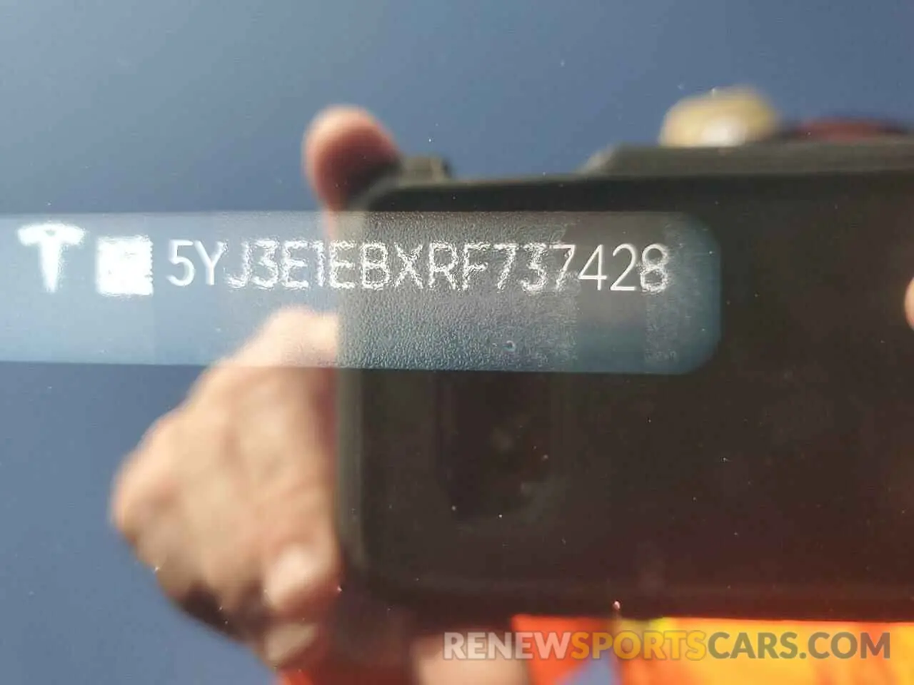 13 fotografías del automóvil dañado 5YJ3E1EBXRF737428 TESLA MODEL 3 2024