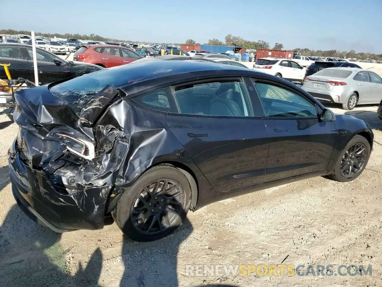 3 fotografías del automóvil dañado 5YJ3E1EBXRF737428 TESLA MODEL 3 2024