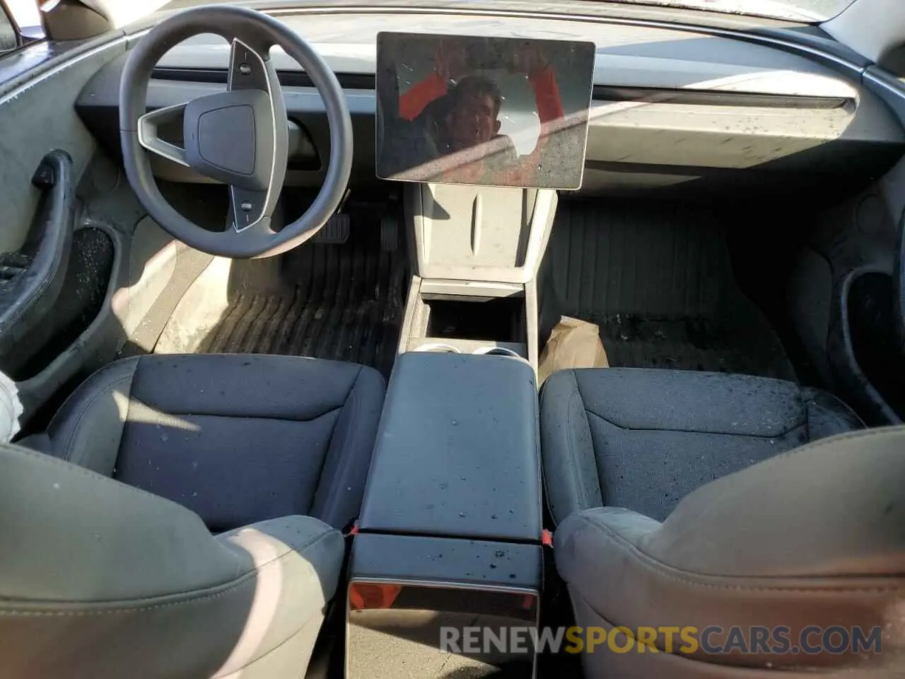 8 fotografías del automóvil dañado 5YJ3E1EBXRF737428 TESLA MODEL 3 2024