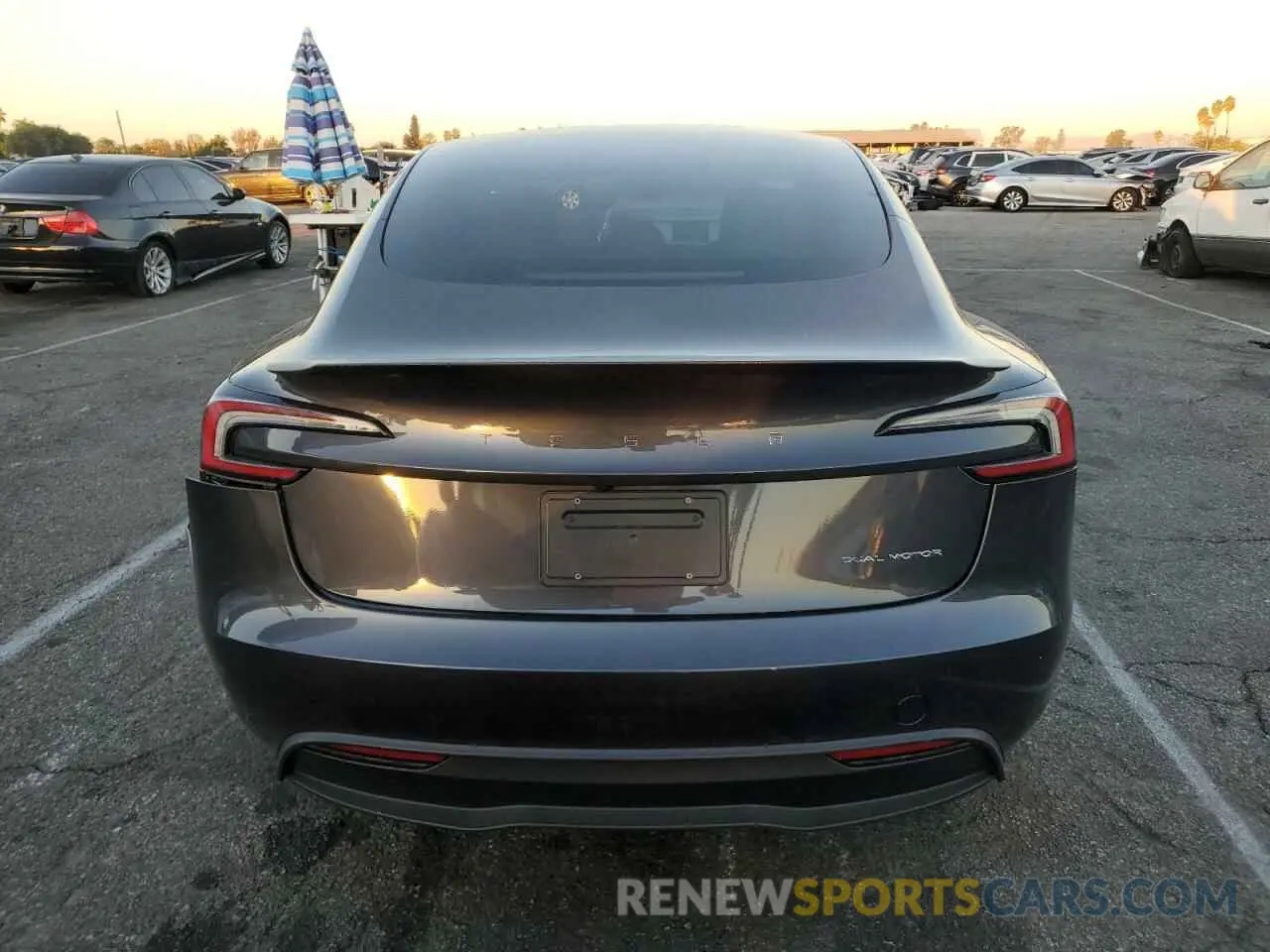 6 fotografías del automóvil dañado 5YJ3E1EBXRF769442 TESLA MODEL 3 2024