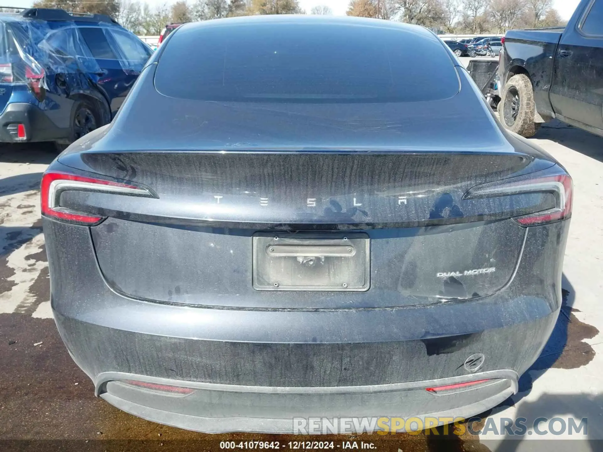 17 fotografías del automóvil dañado 5YJ3E1EBXRF789058 TESLA MODEL 3 2024