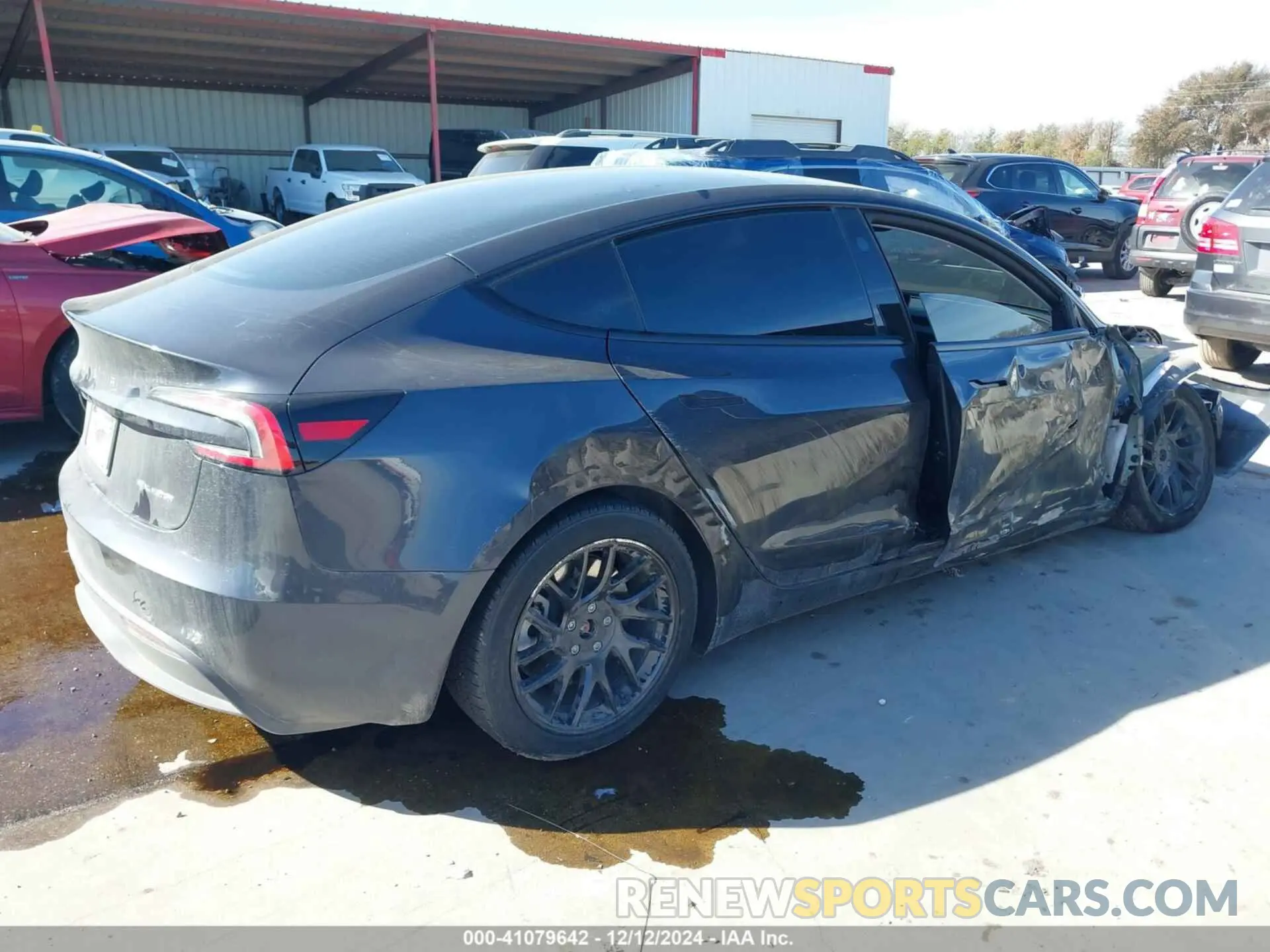 4 fotografías del automóvil dañado 5YJ3E1EBXRF789058 TESLA MODEL 3 2024